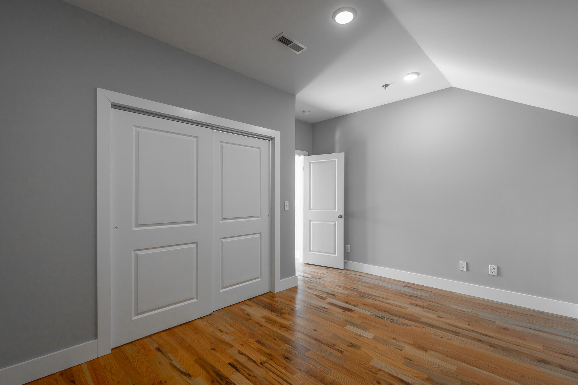 917 E 17th Street, 111