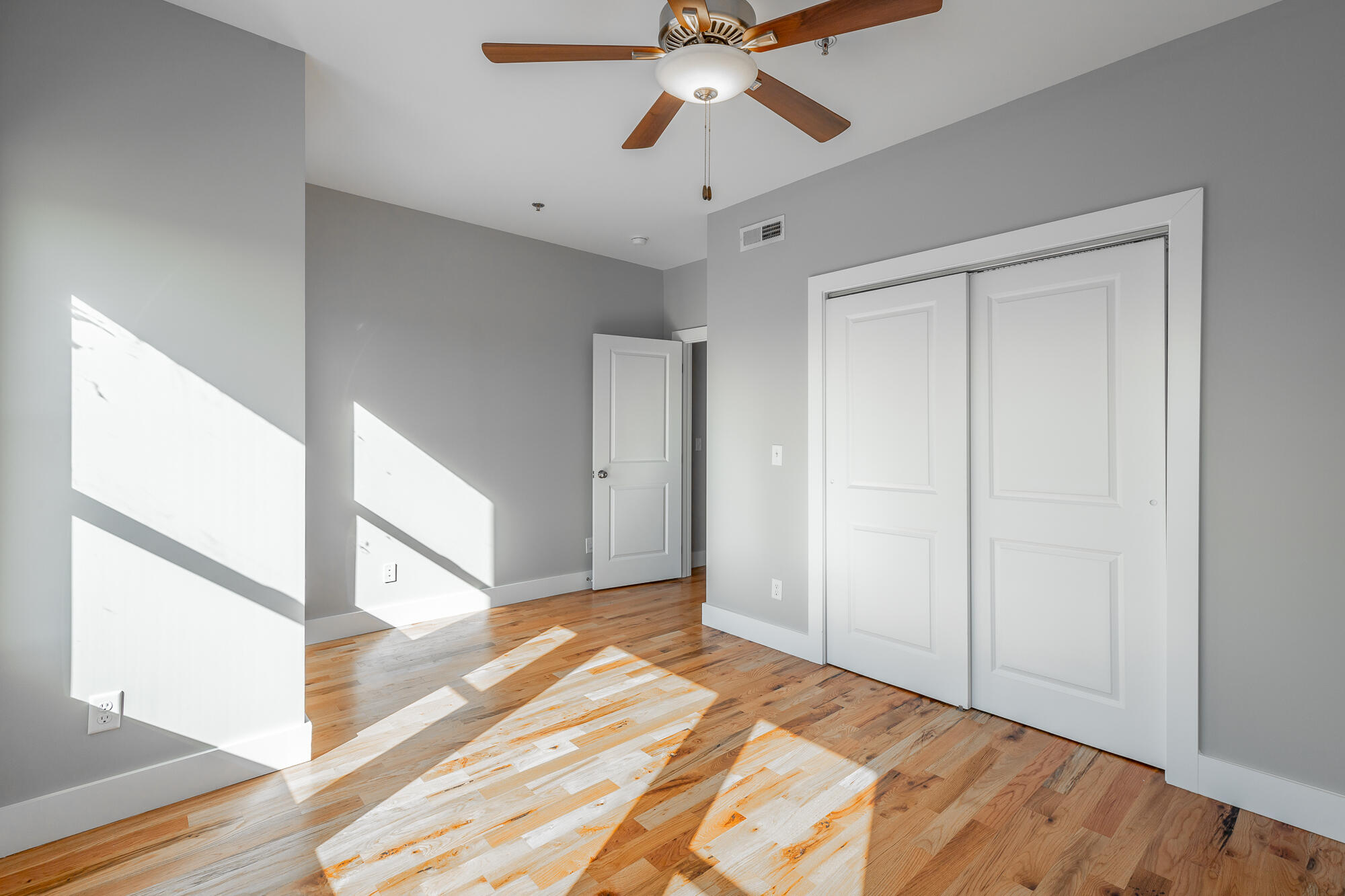 917 E 17th Street, 111