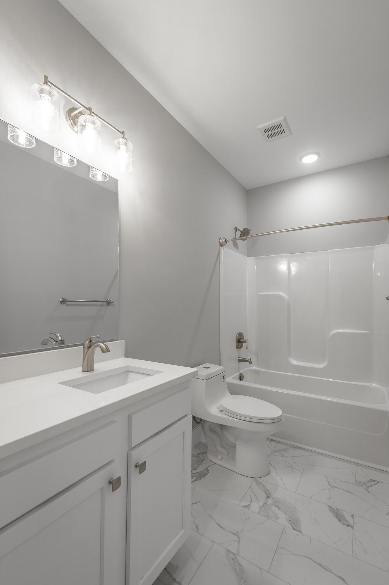 917 E 17th Street, 111
