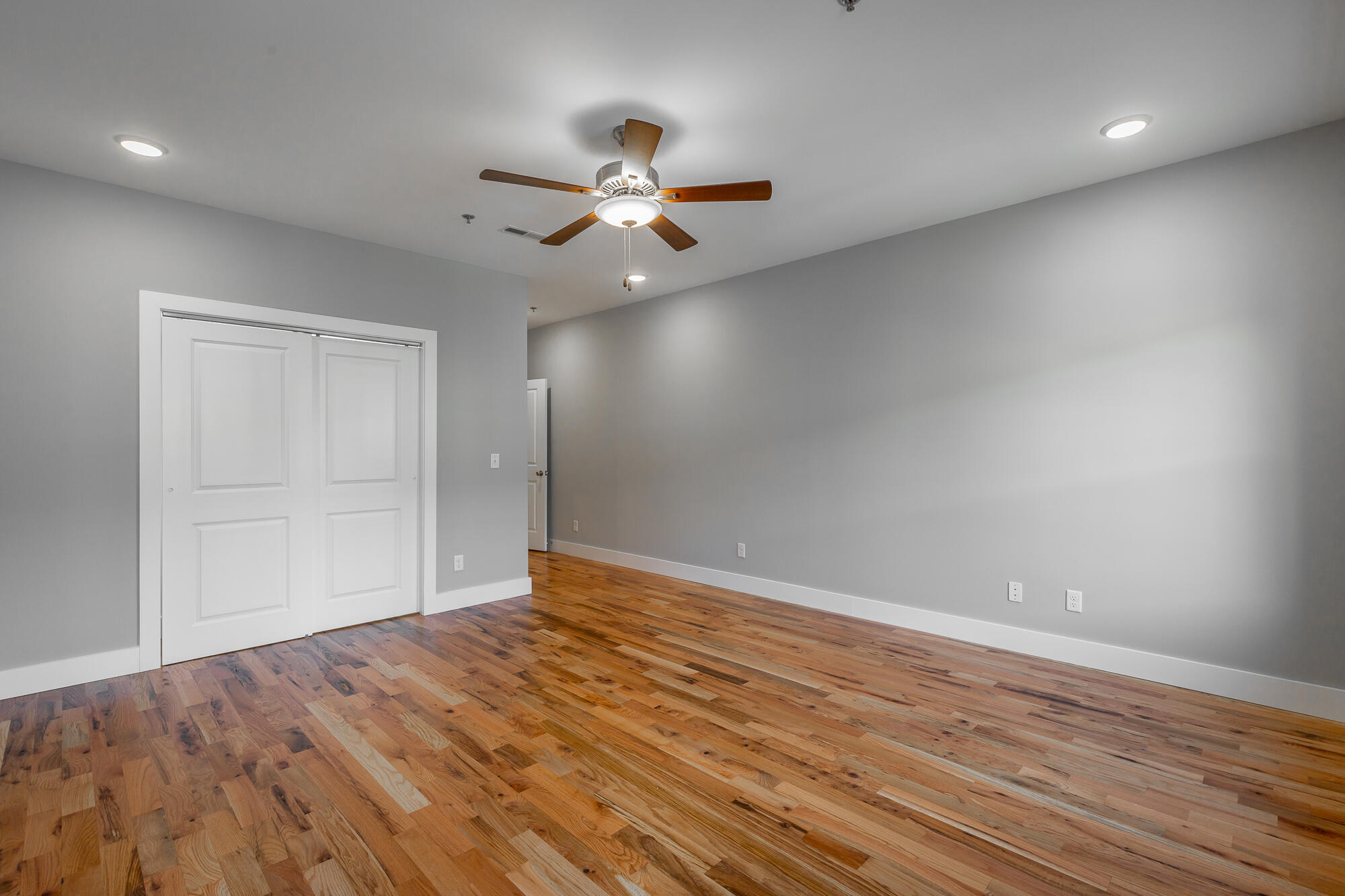 917 E 17th Street, 111