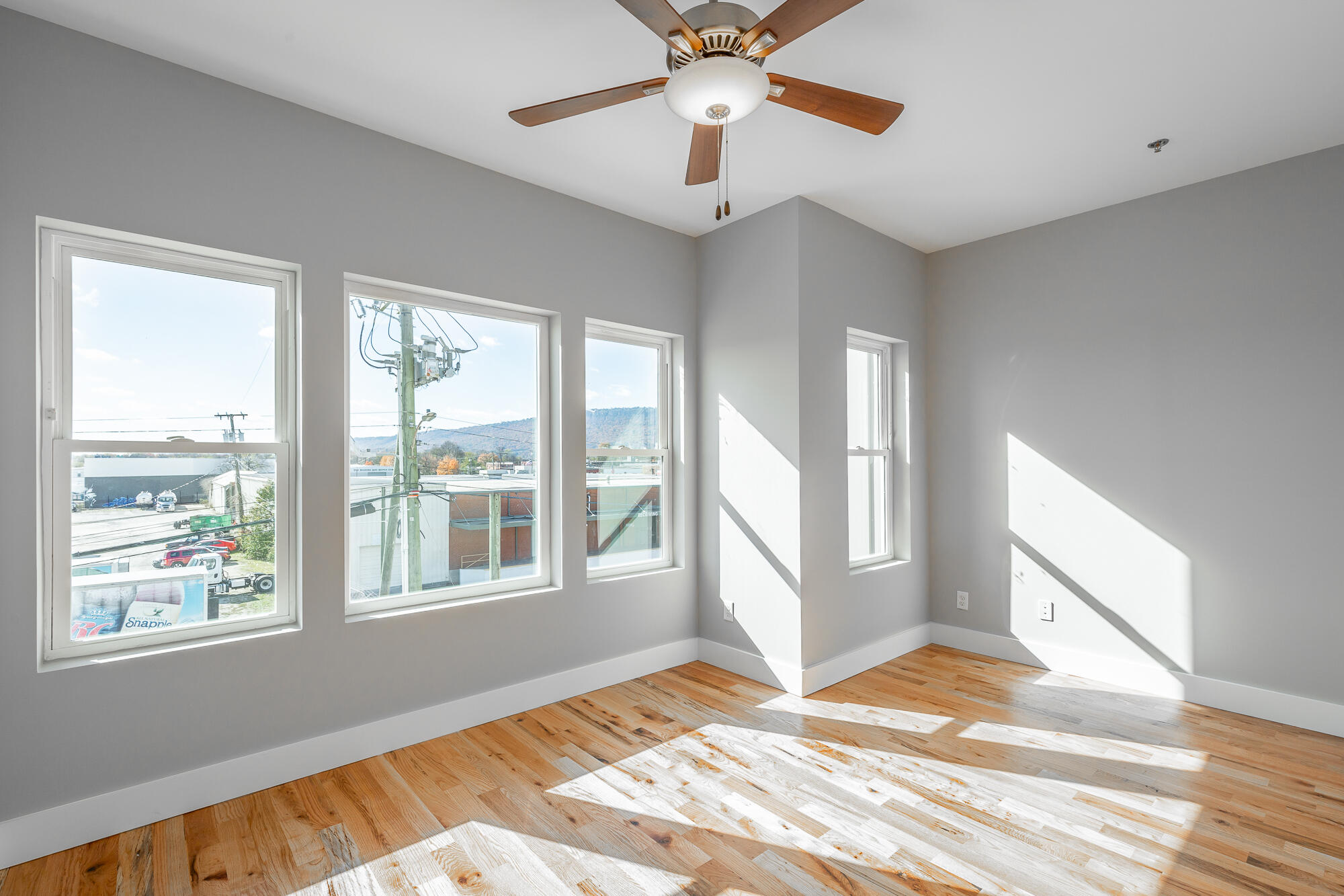 917 E 17th Street, 111