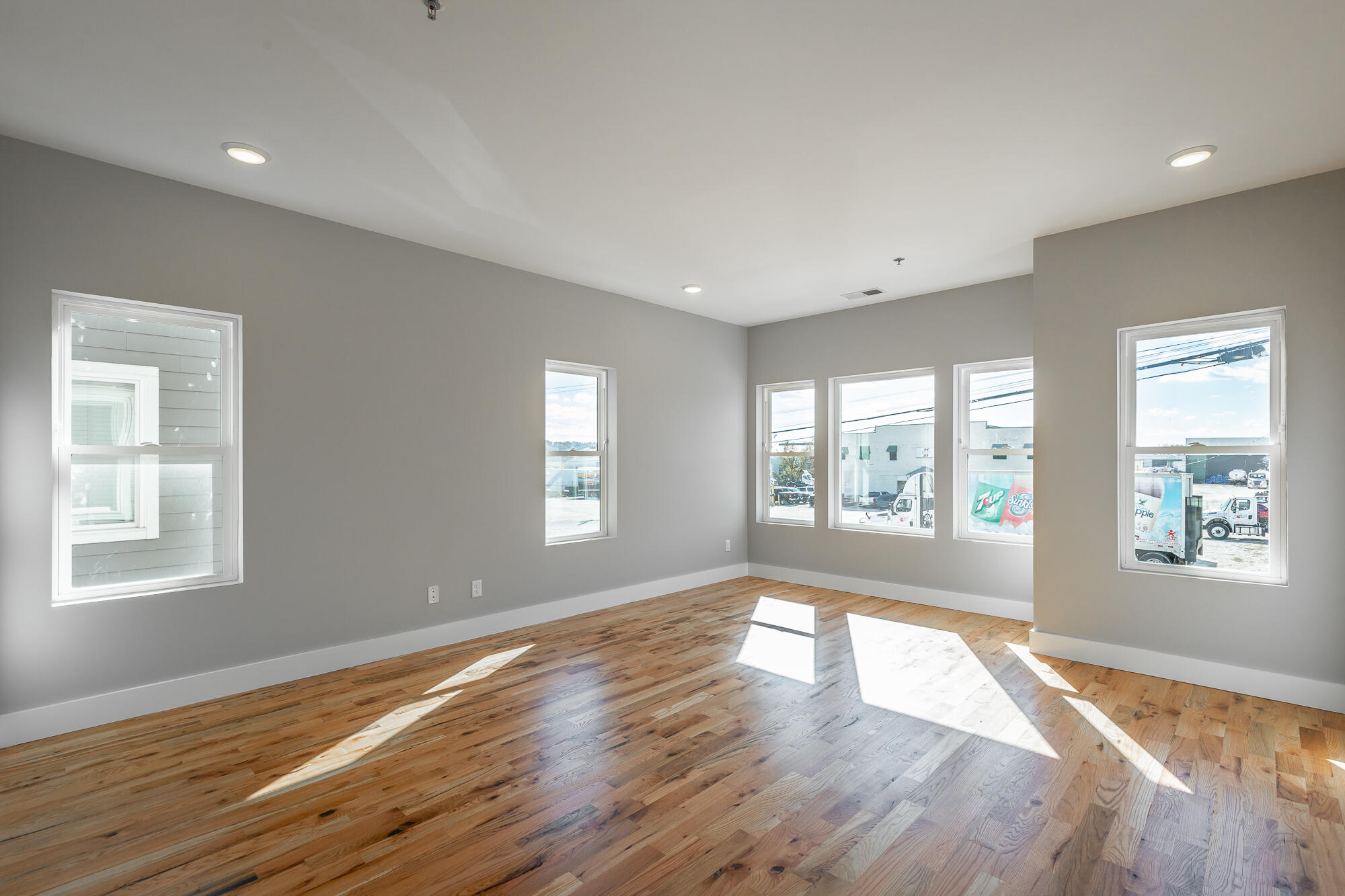 917 E 17th Street, 111