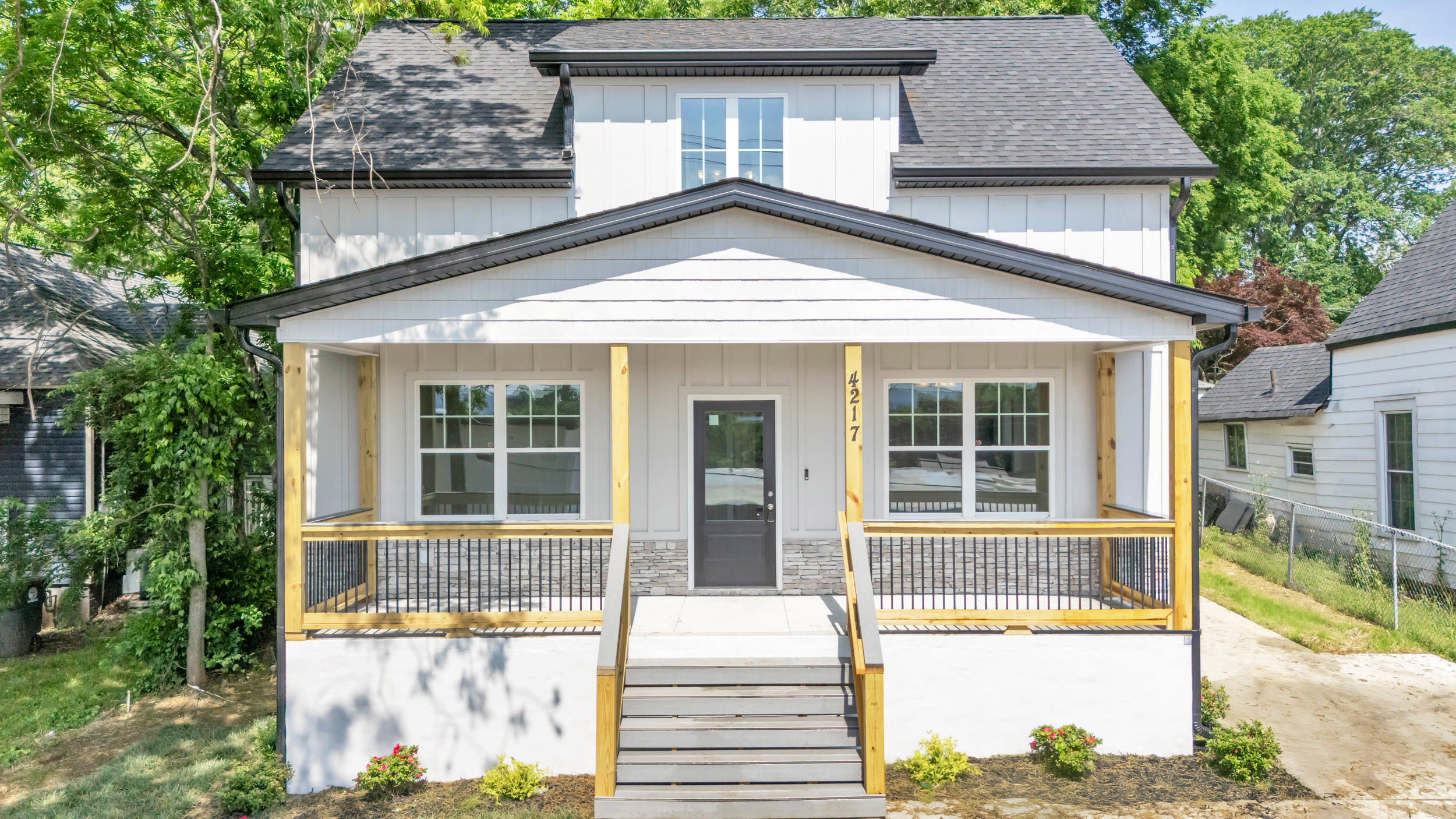 4217 Oakland Avenue, Lot 194