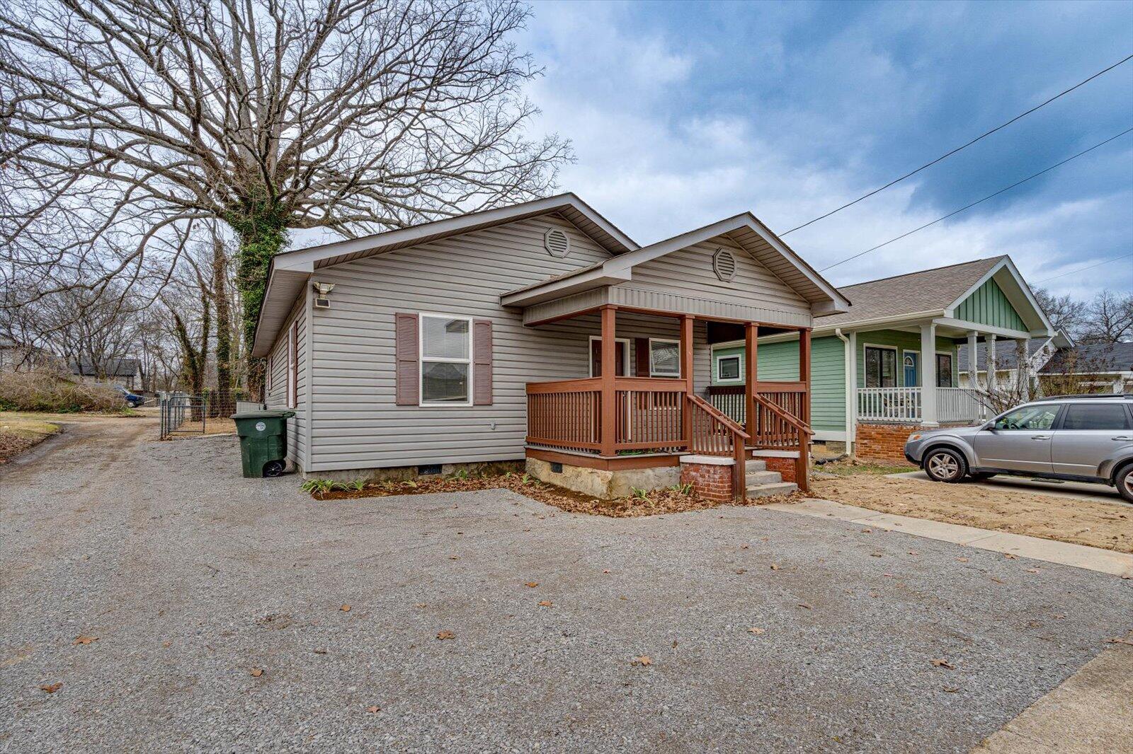 1005 S Hickory Street