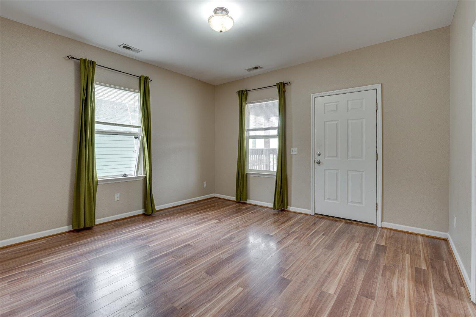 1005 S Hickory Street