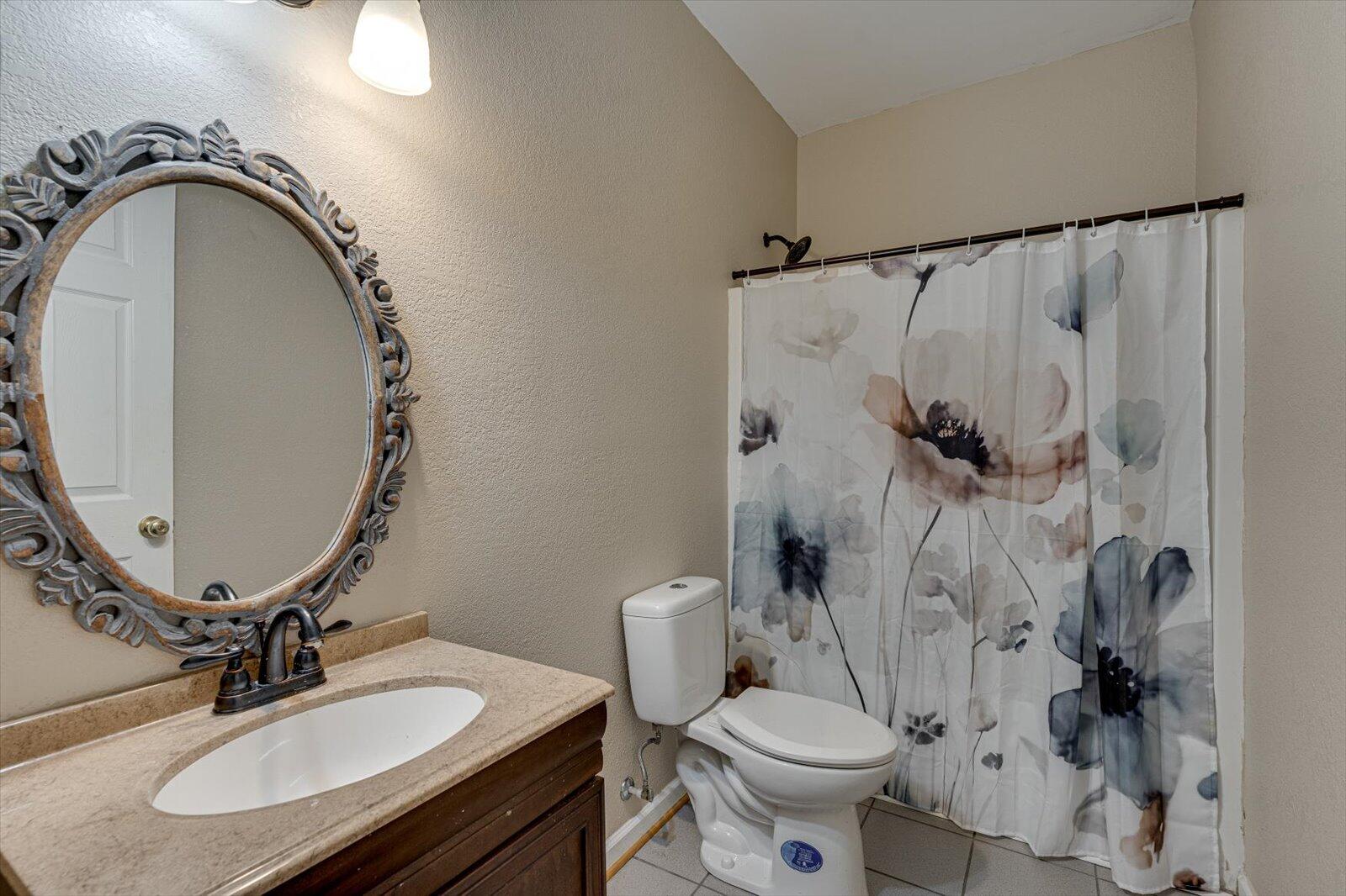 1005 S Hickory Street