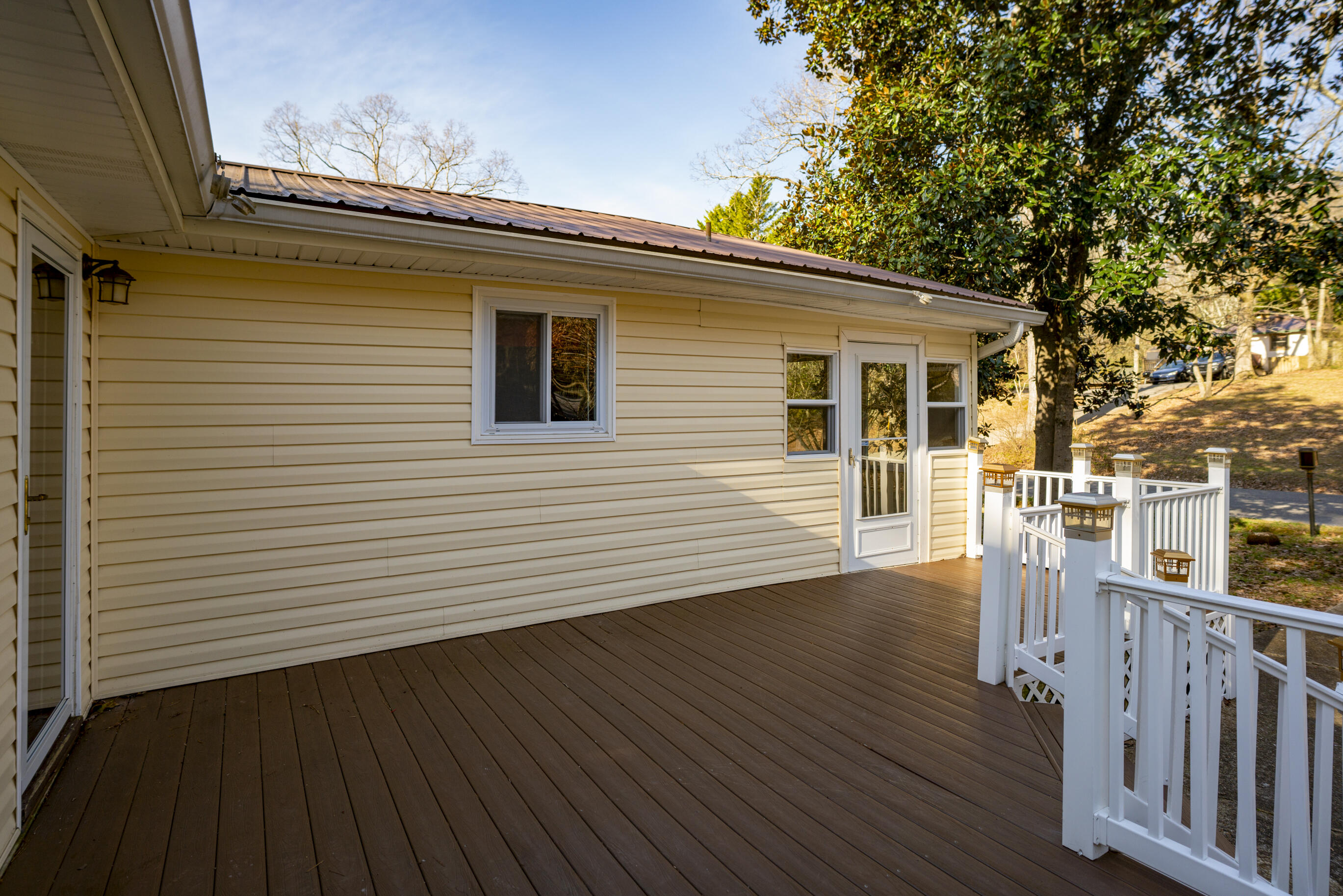 2542 Highpoint Drive