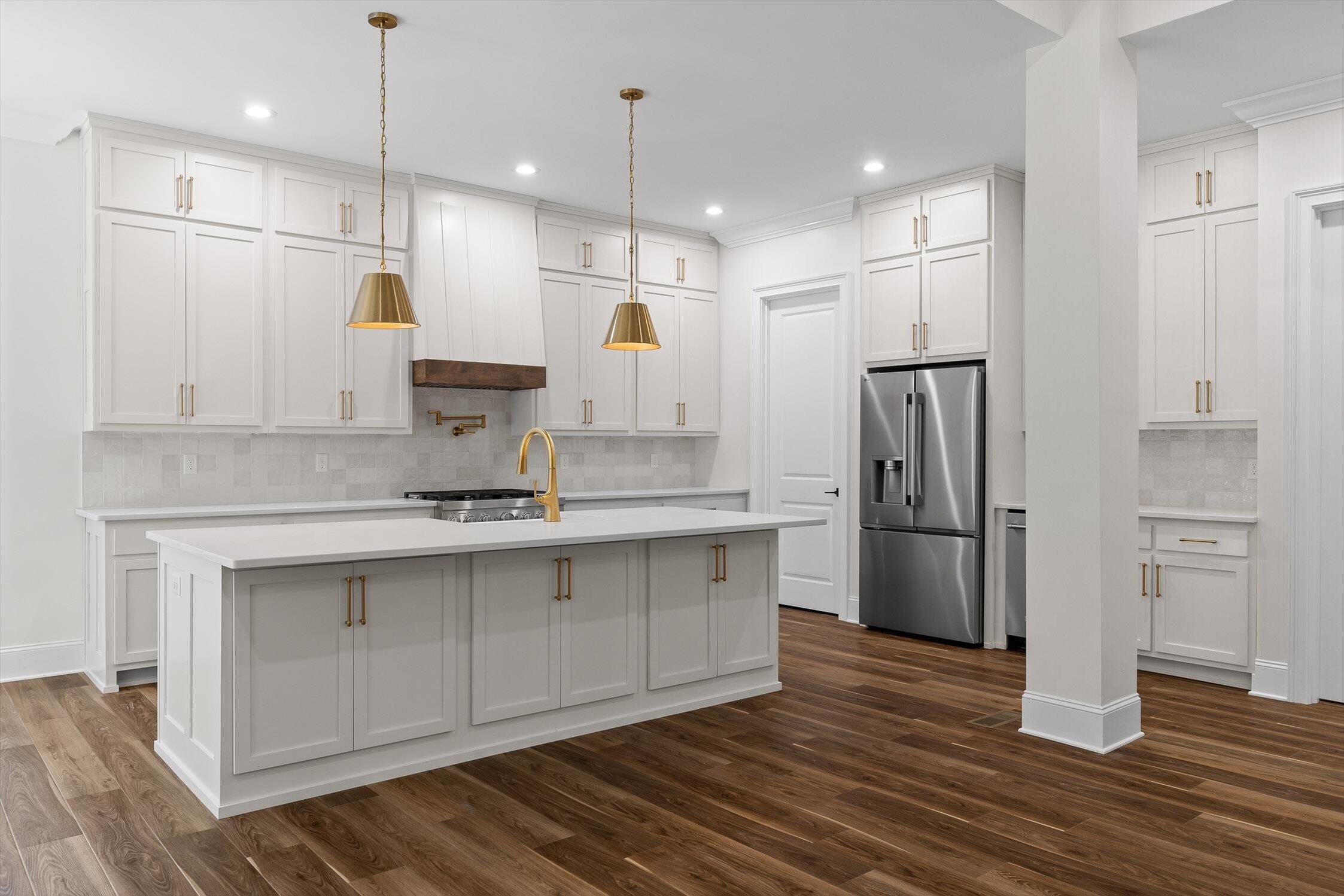 8467 Bear Paw Trail, 101