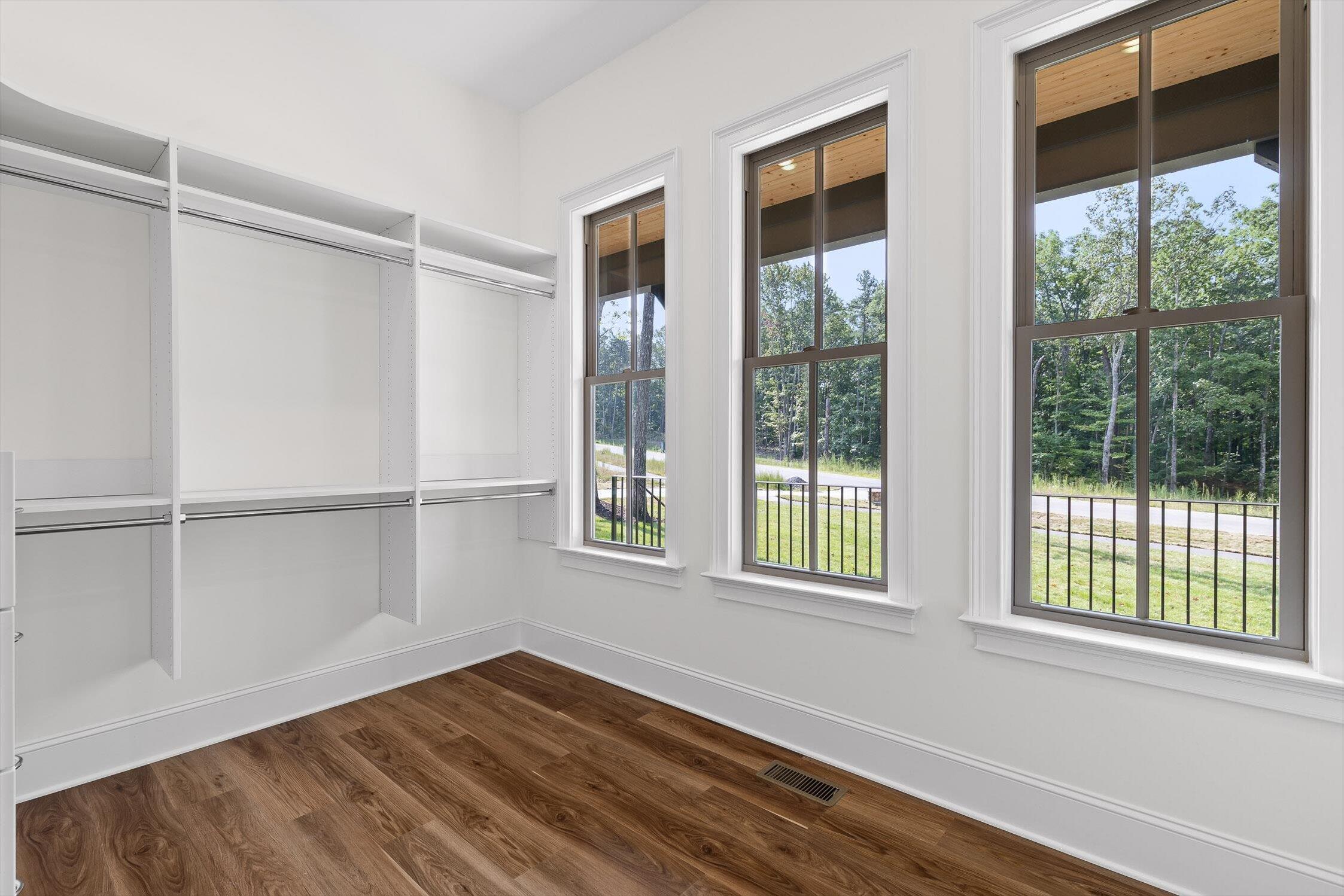 8467 Bear Paw Trail, 101