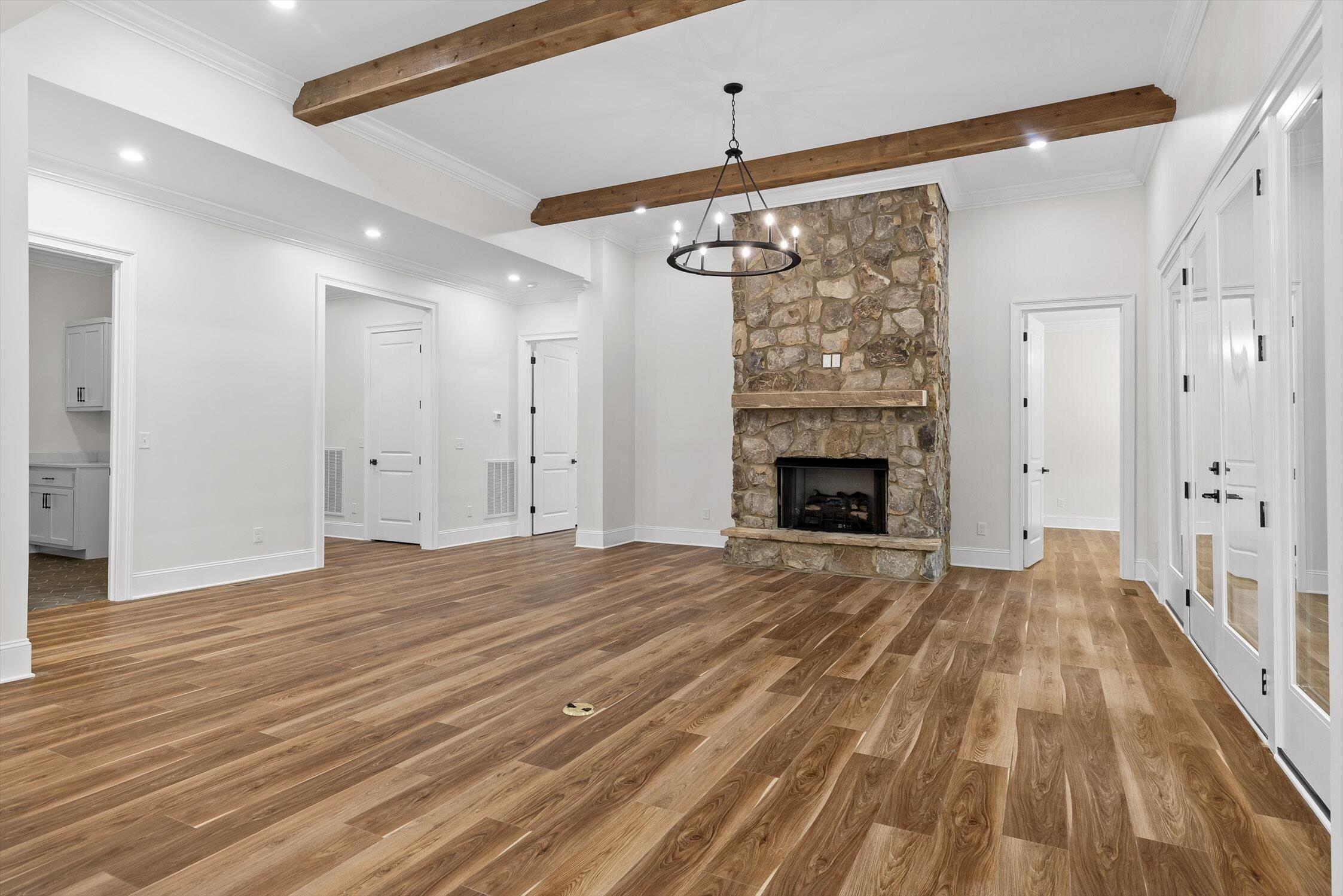 8467 Bear Paw Trail, 101