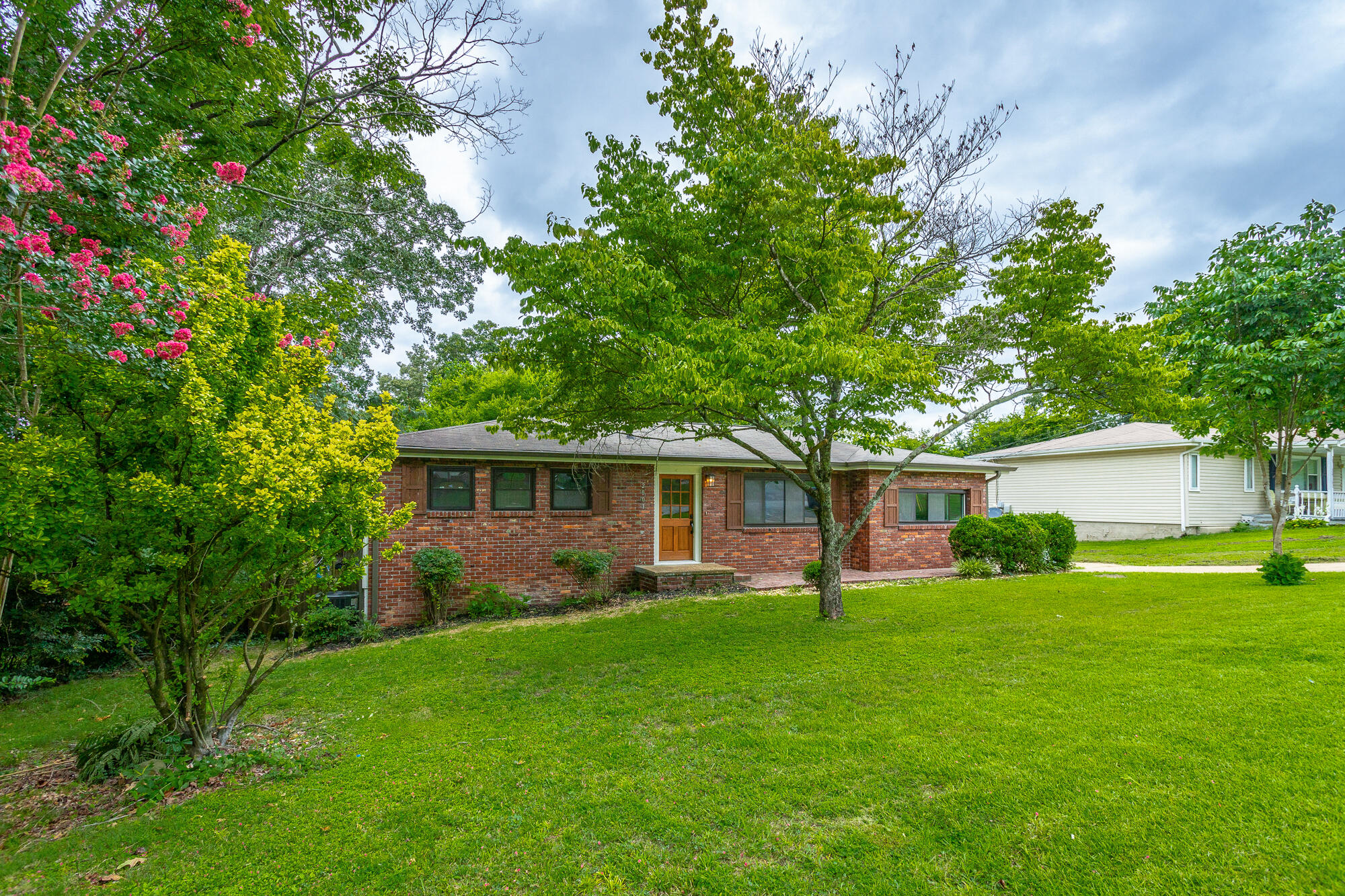 2001 Dabney Drive