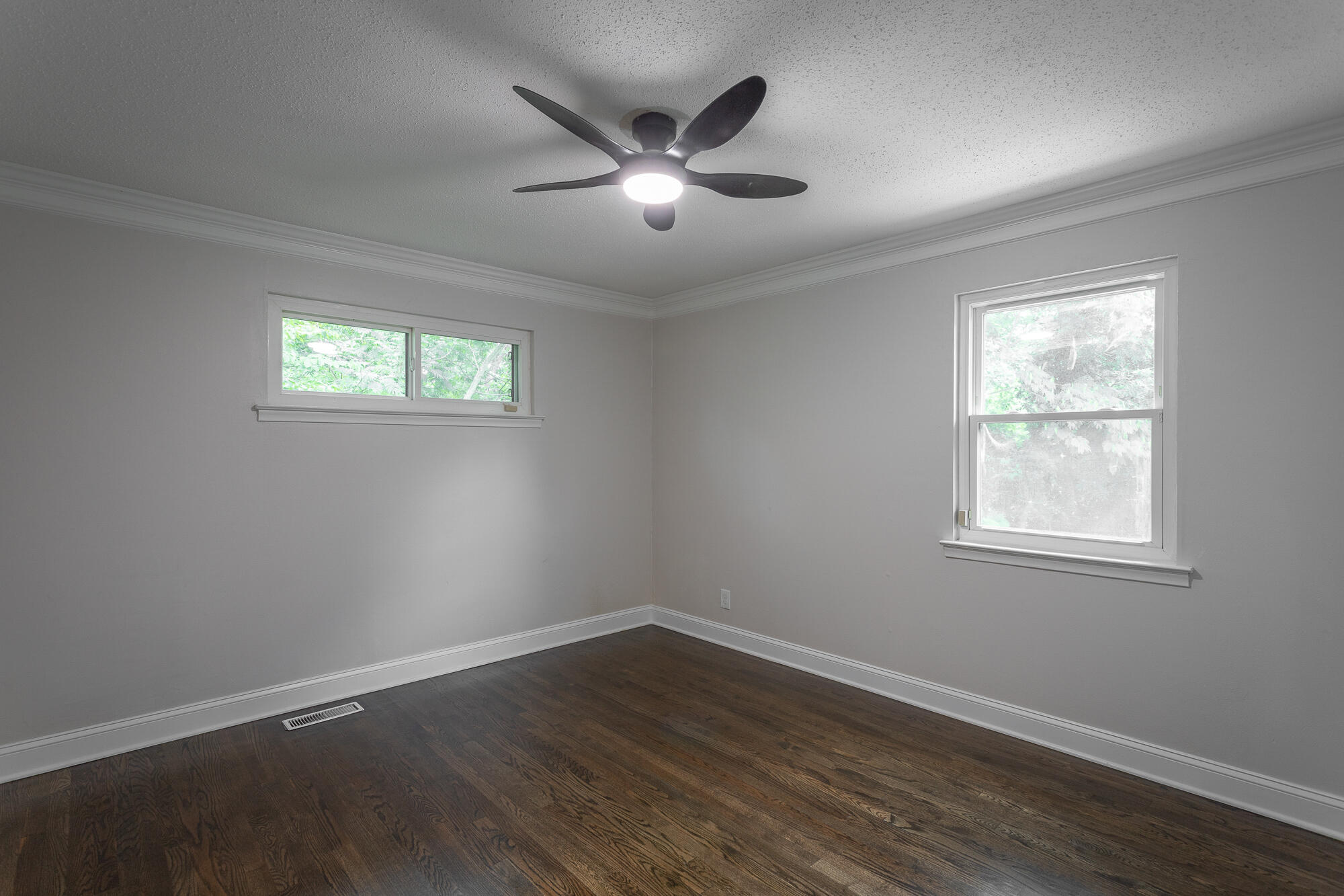 2001 Dabney Drive