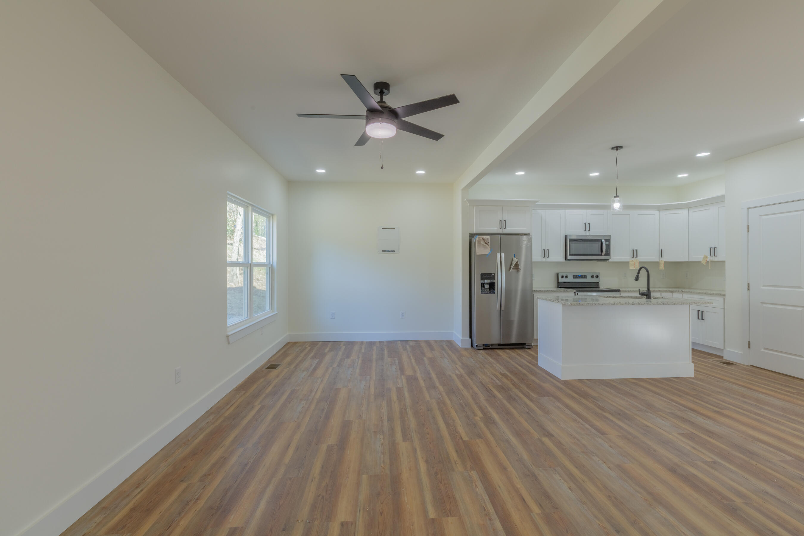 3616 Mountain View Drive