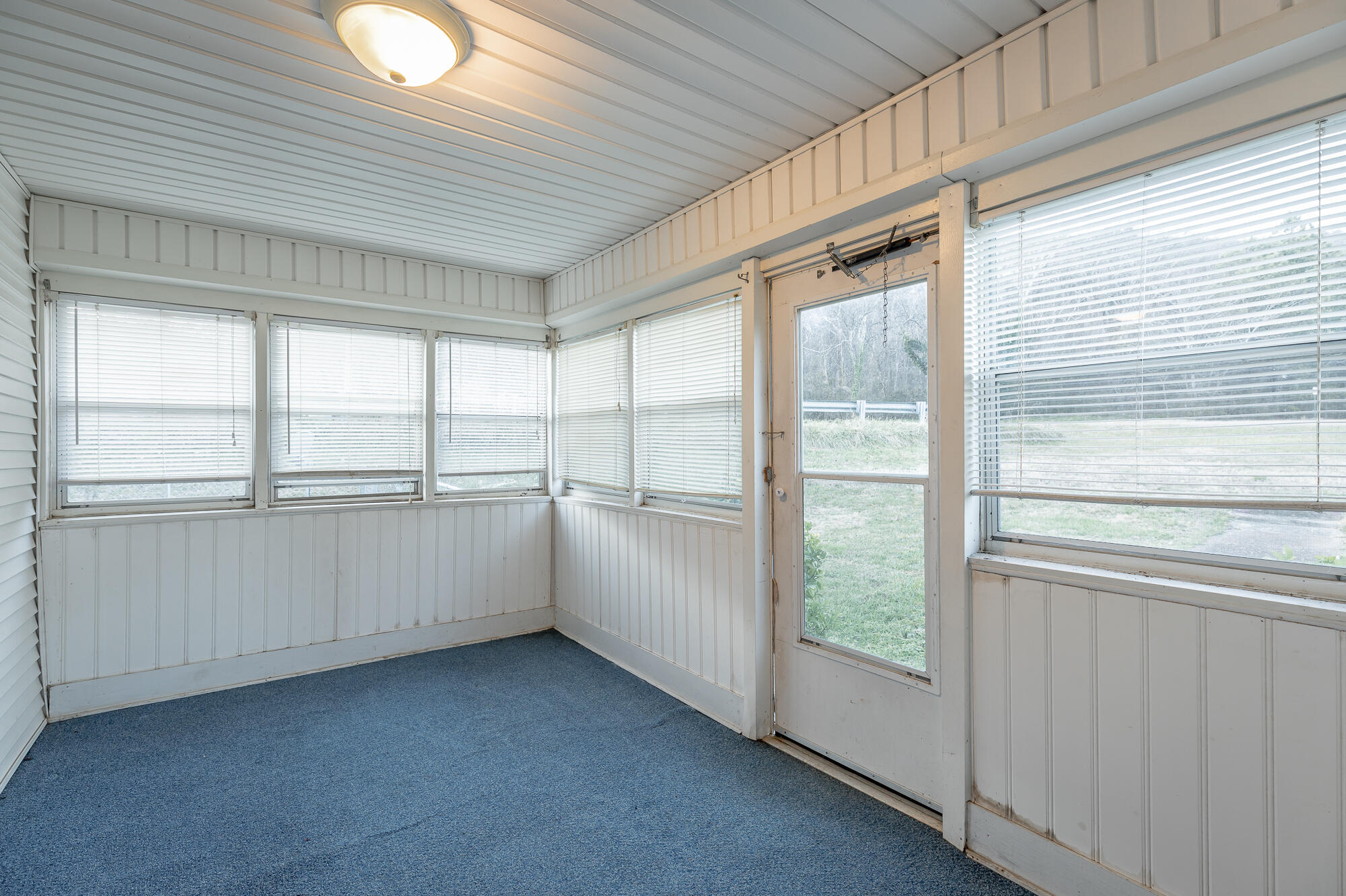 11724 Old Back Valley Road