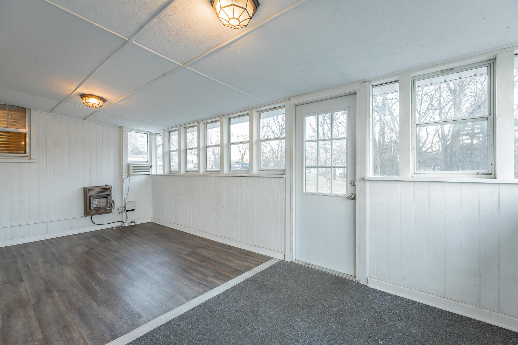 11724 Old Back Valley Road