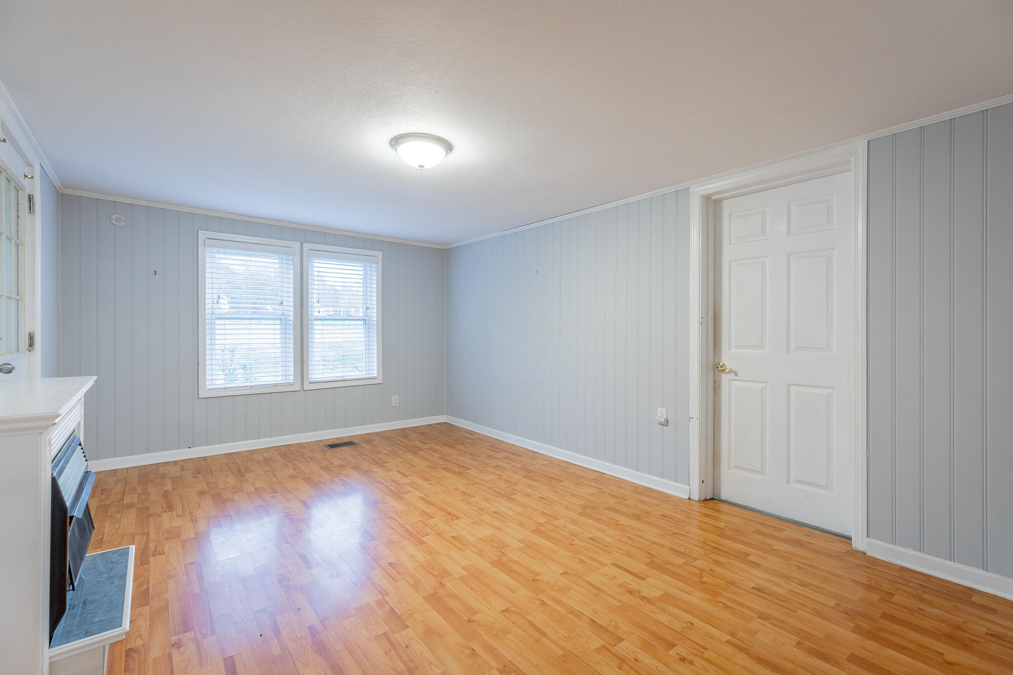 11724 Old Back Valley Road