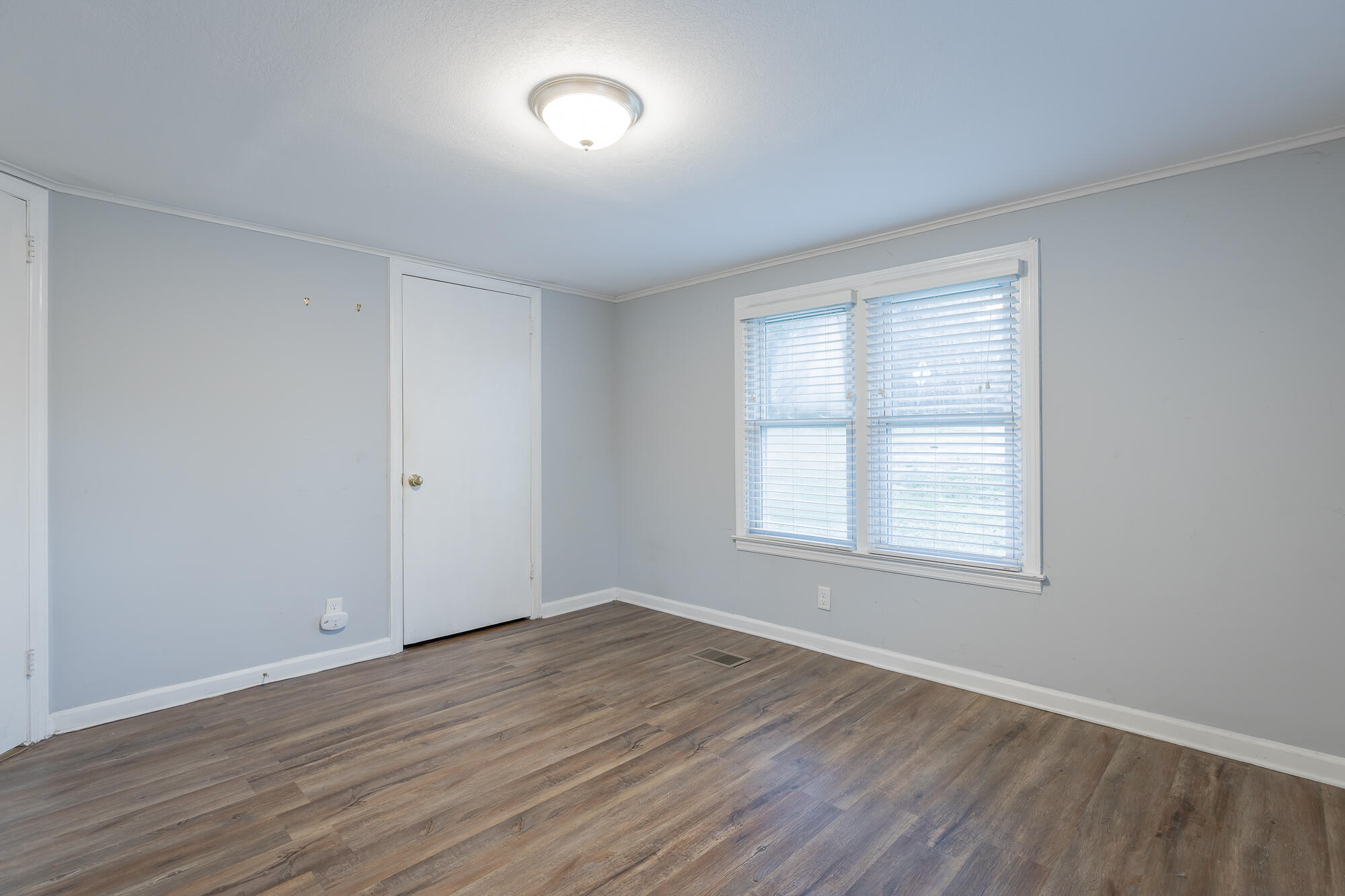 11724 Old Back Valley Road