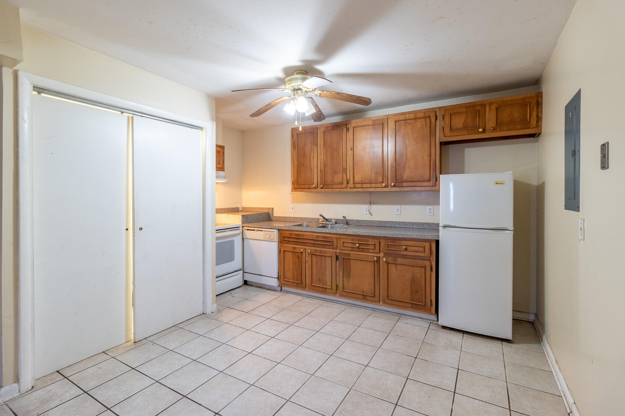 3117 Navajo Drive