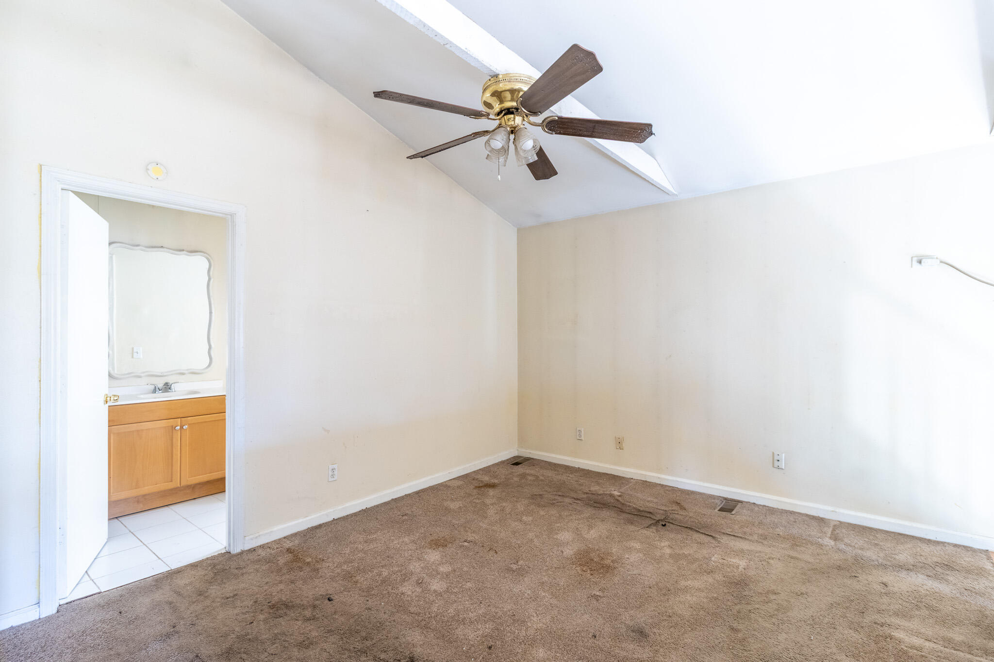 3117 Navajo Drive