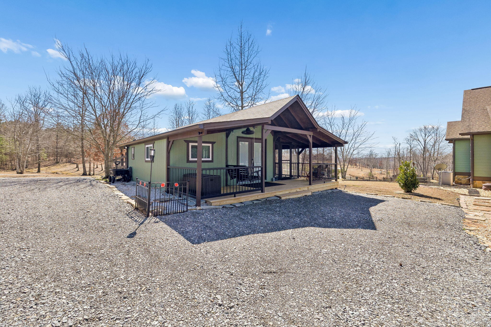 925 River Bluffs Drive