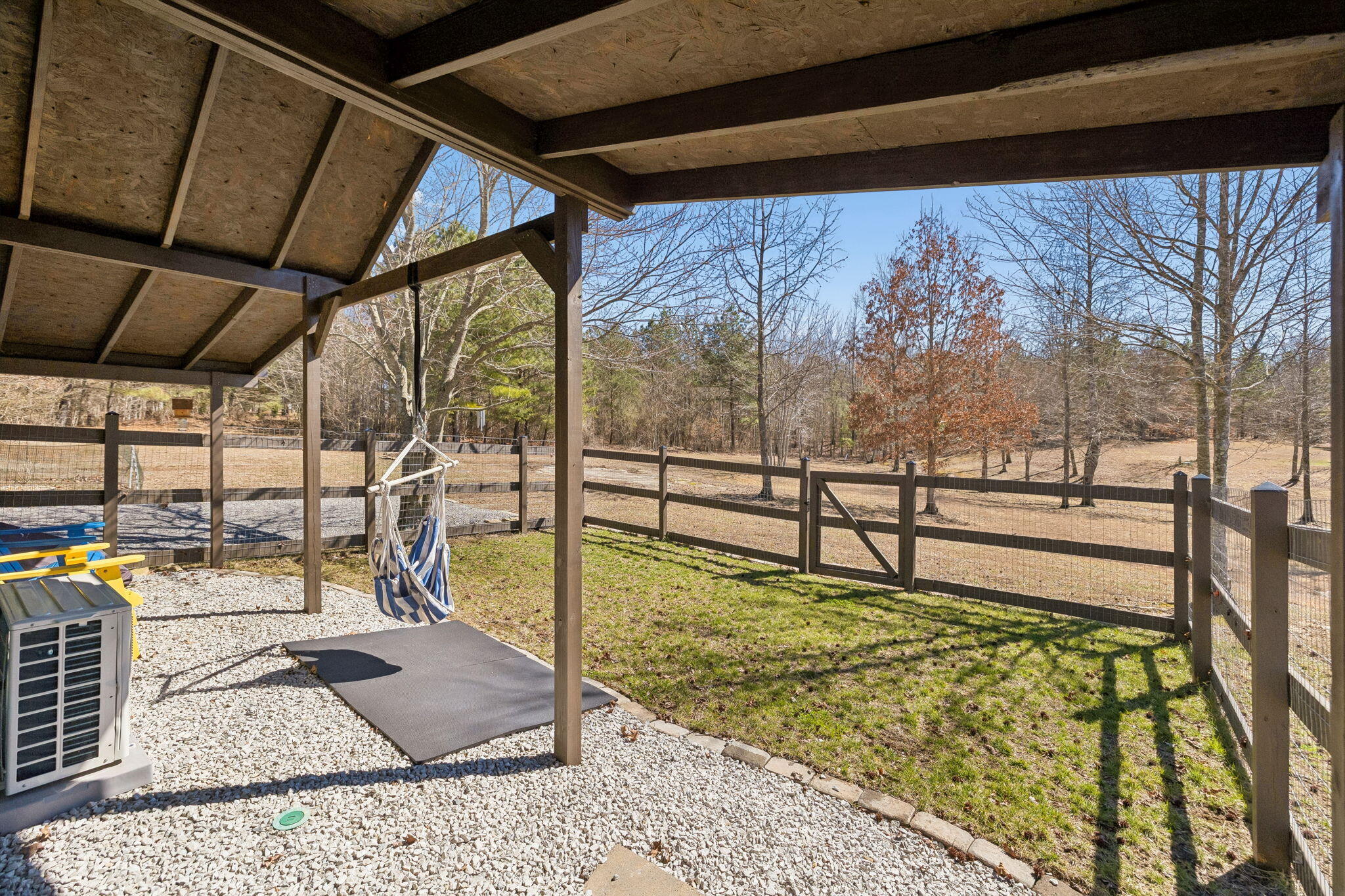 925 River Bluffs Drive