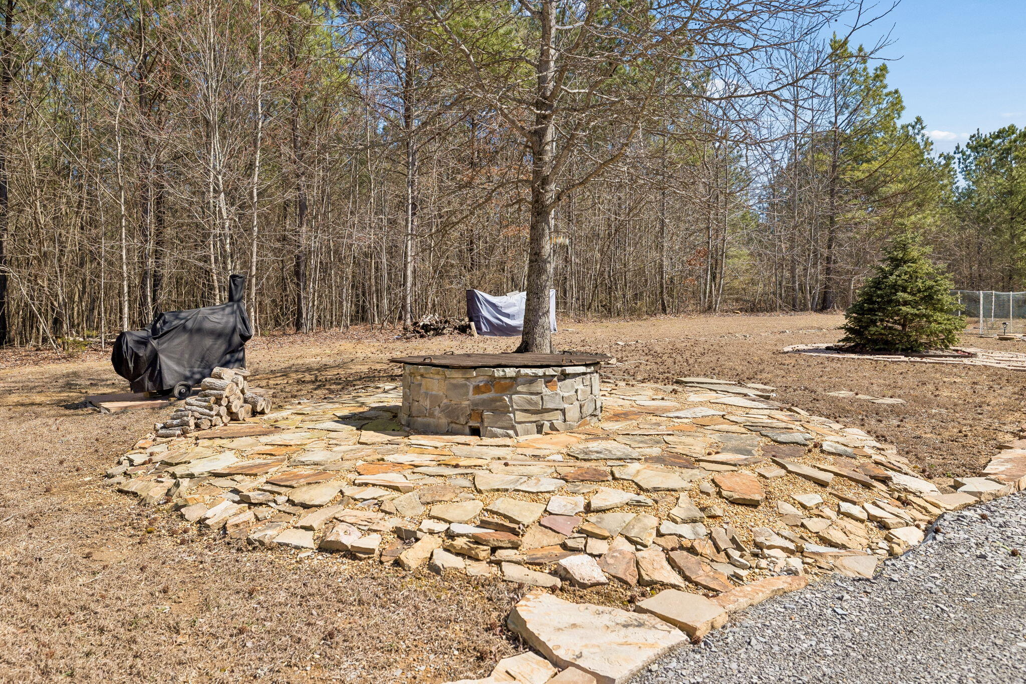 925 River Bluffs Drive