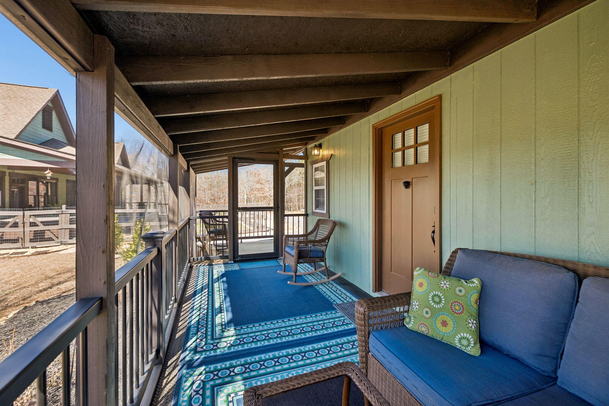 925 River Bluffs Drive