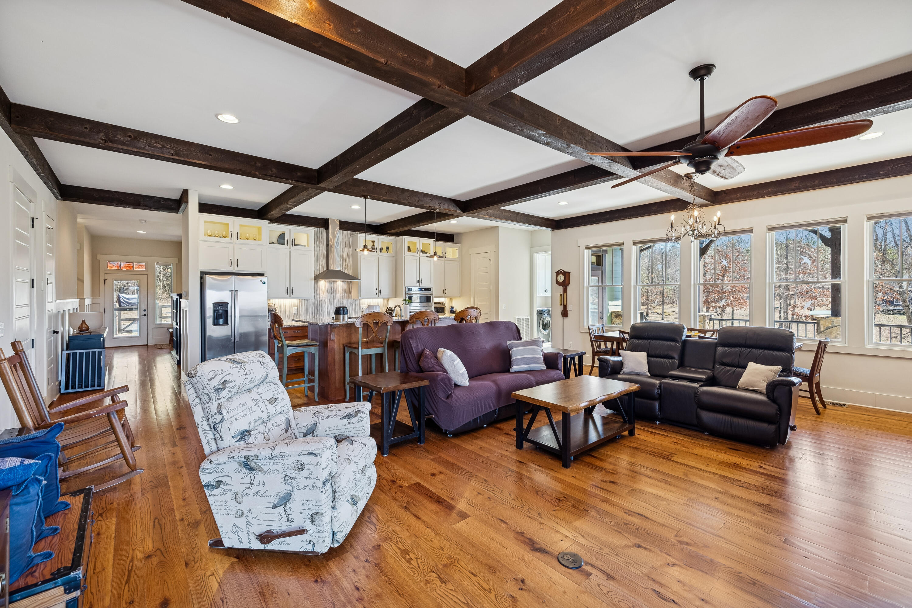 925 River Bluffs Drive