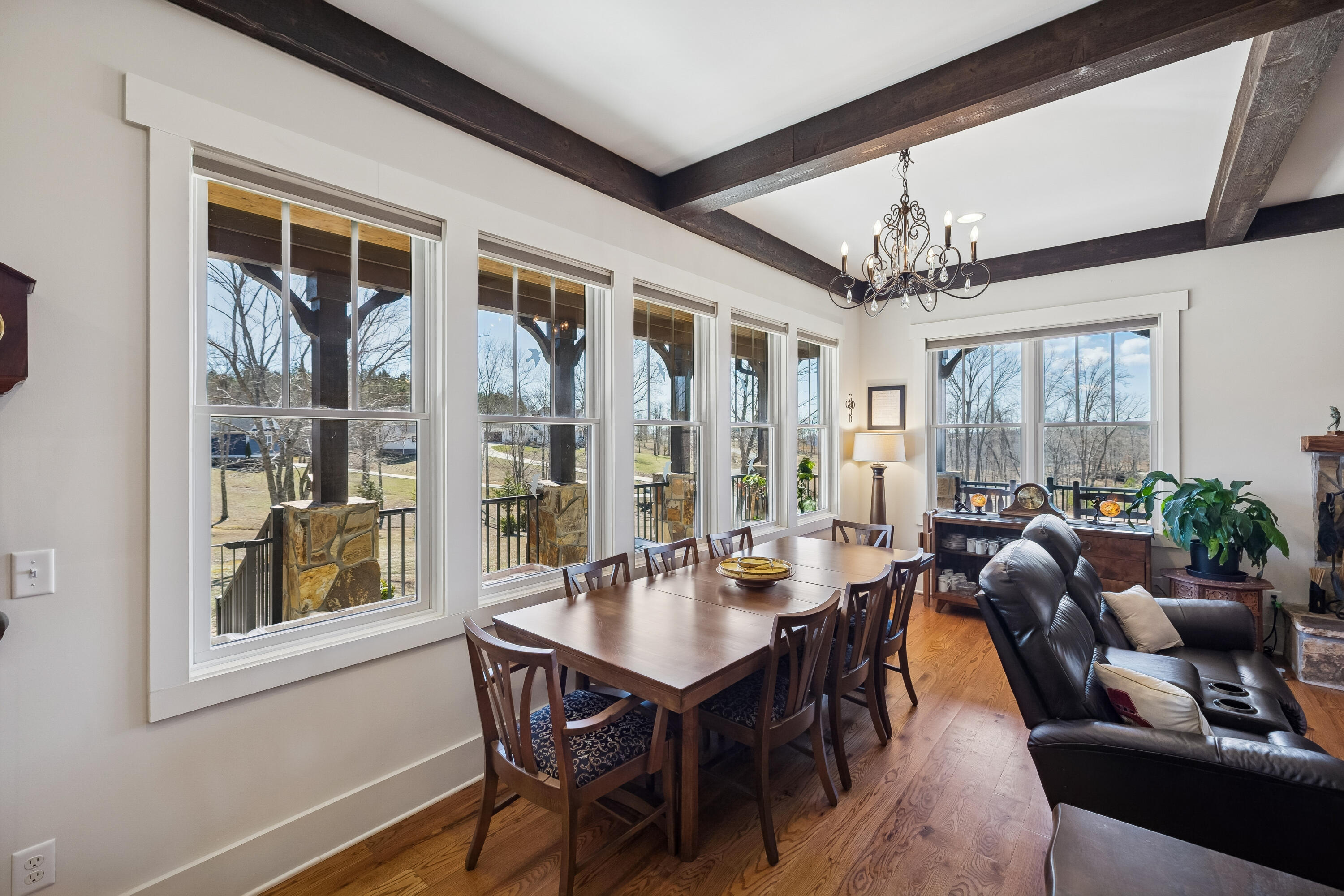 925 River Bluffs Drive