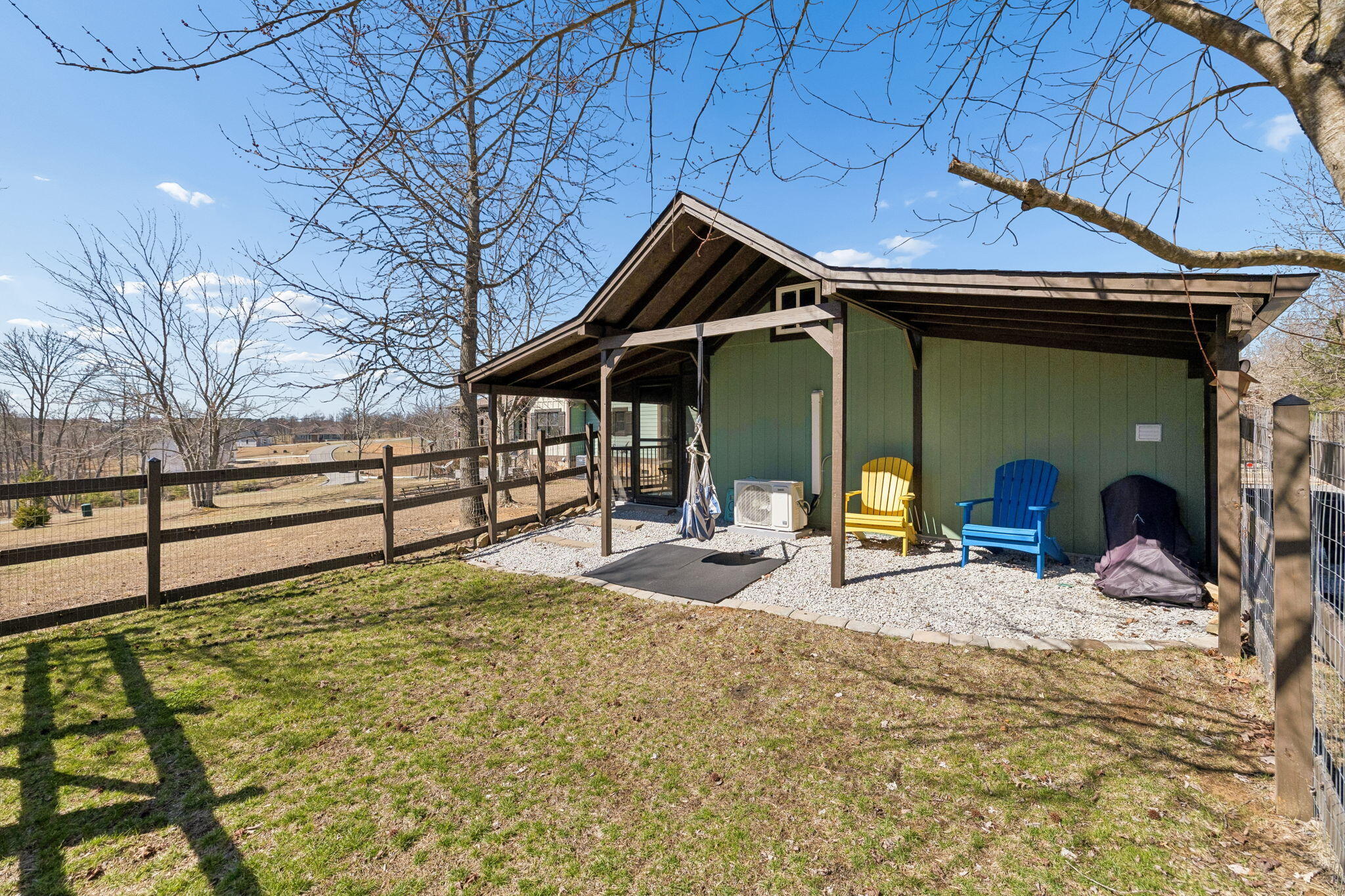925 River Bluffs Drive