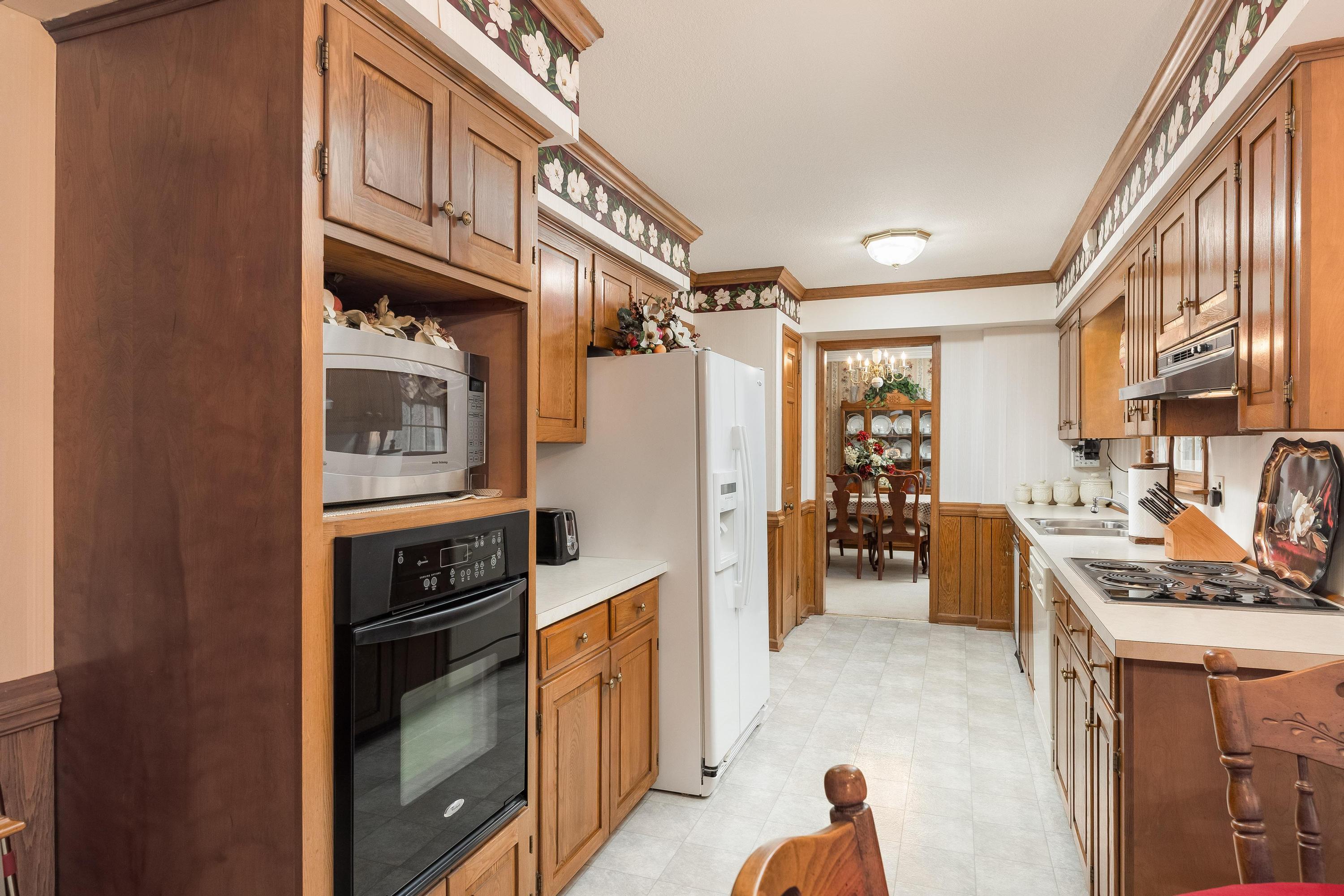 1518 Everhart Drive NW