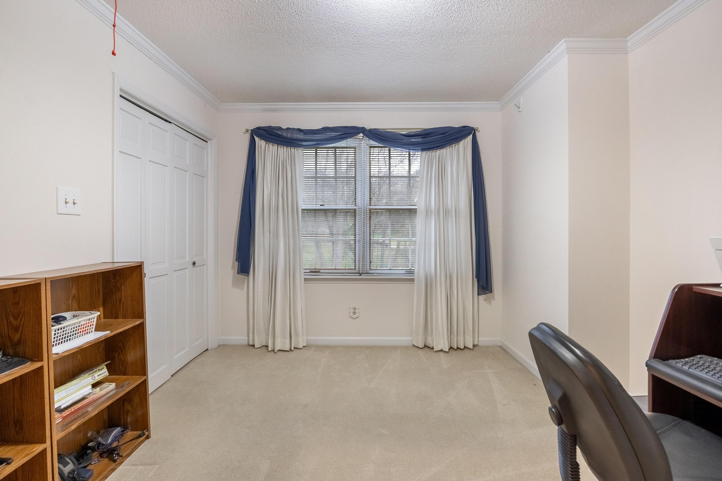 1518 Everhart Drive NW