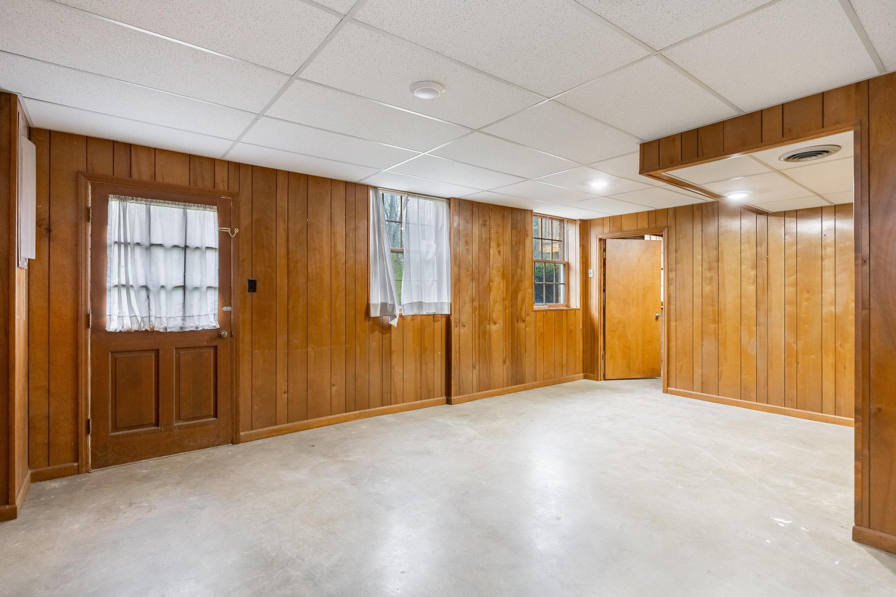1518 Everhart Drive NW
