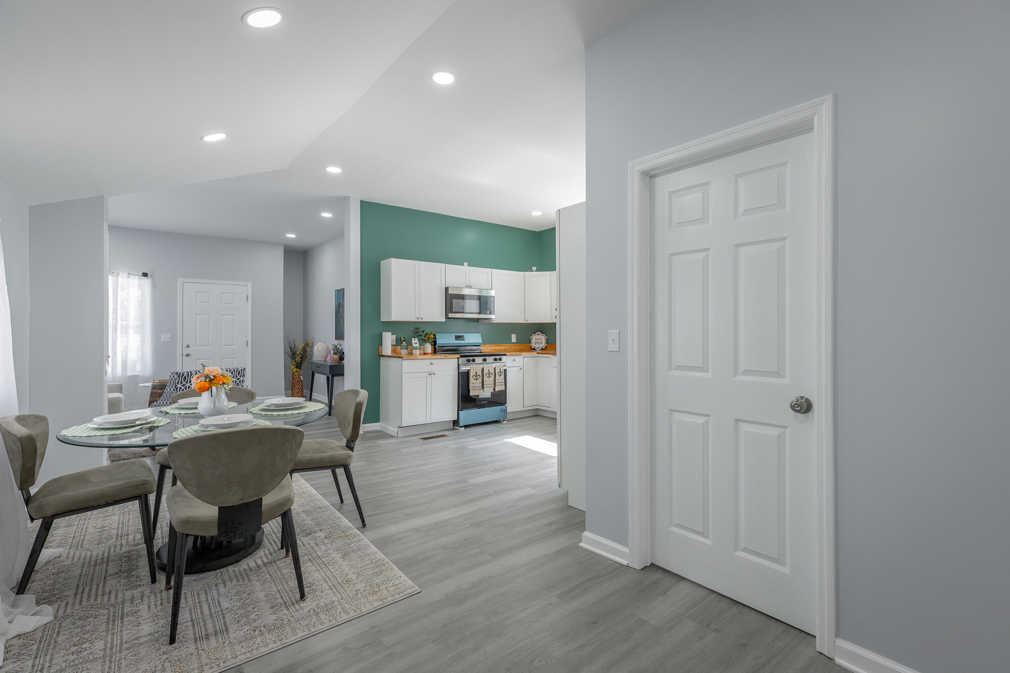 1603 S Orchard Knob Avenue