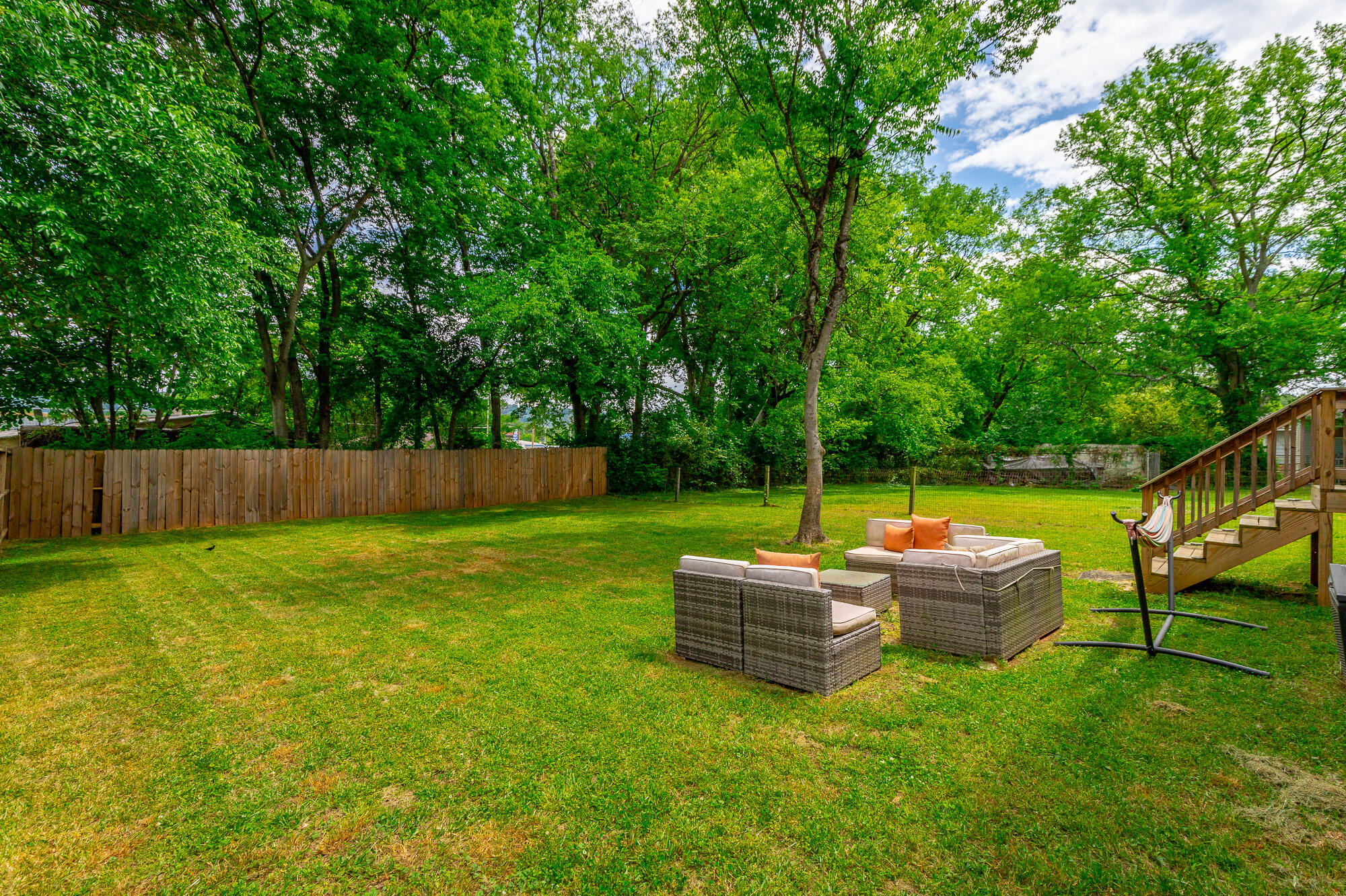 3006 E Crescent Circle