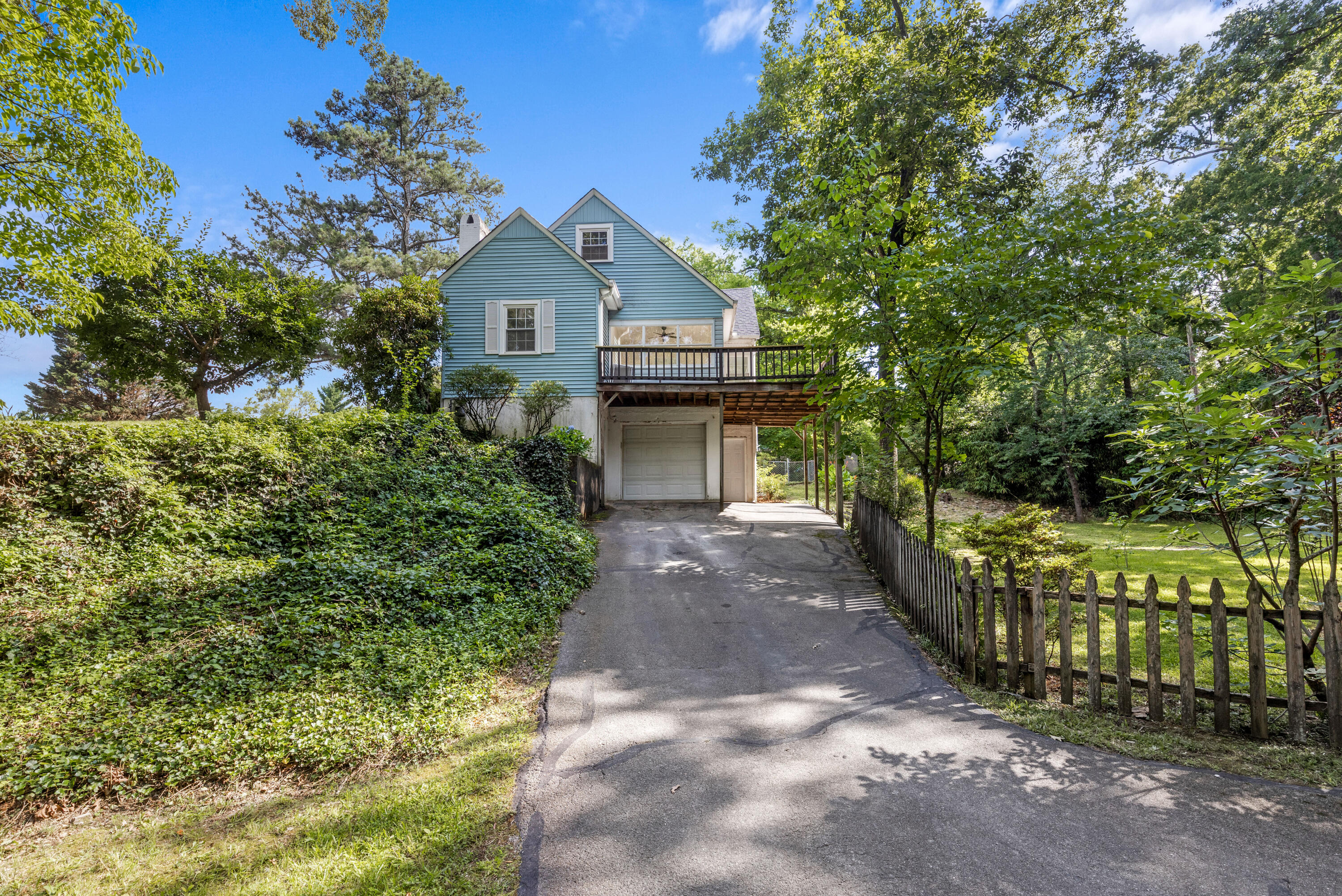 309 Peachbloom Drive