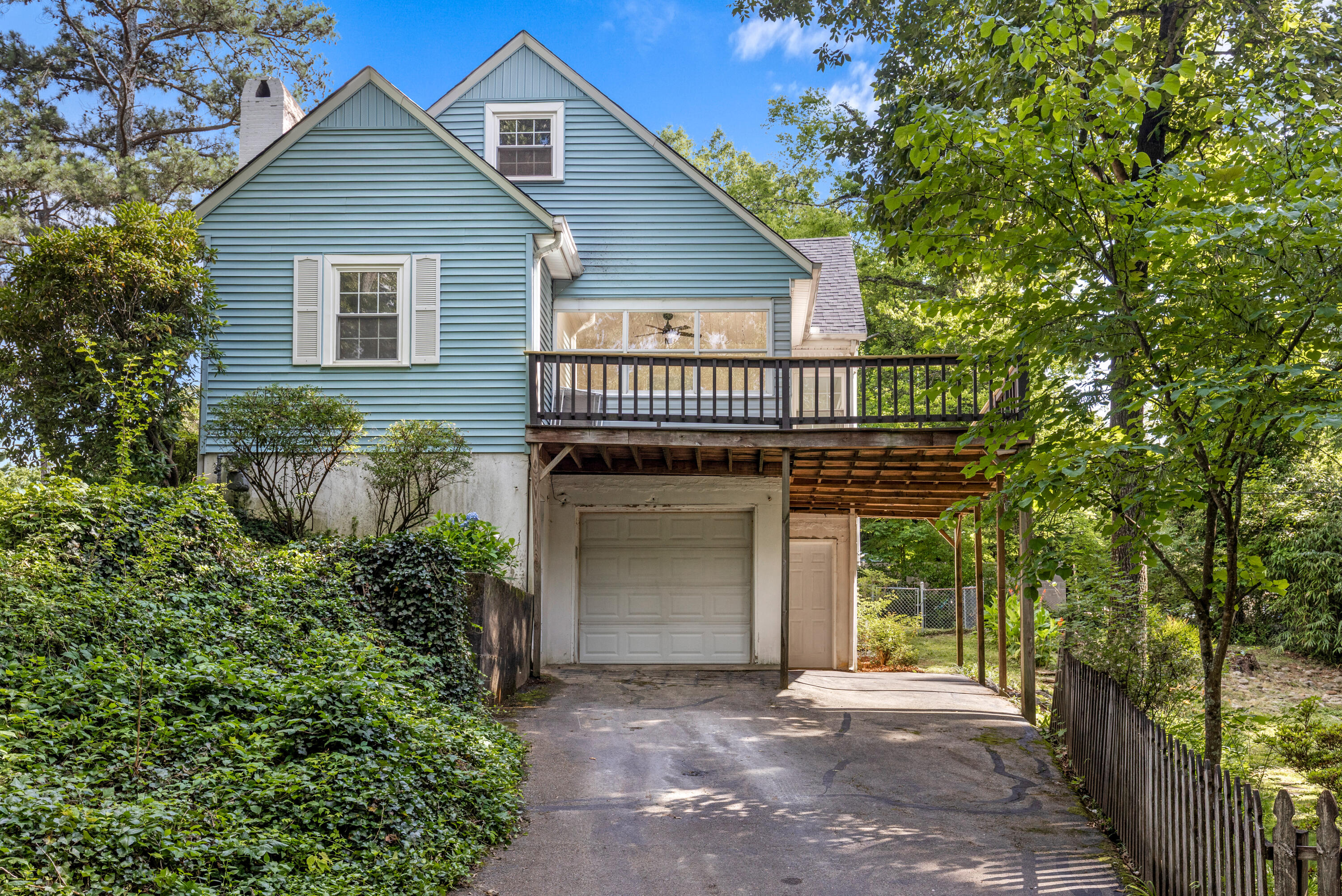 309 Peachbloom Drive