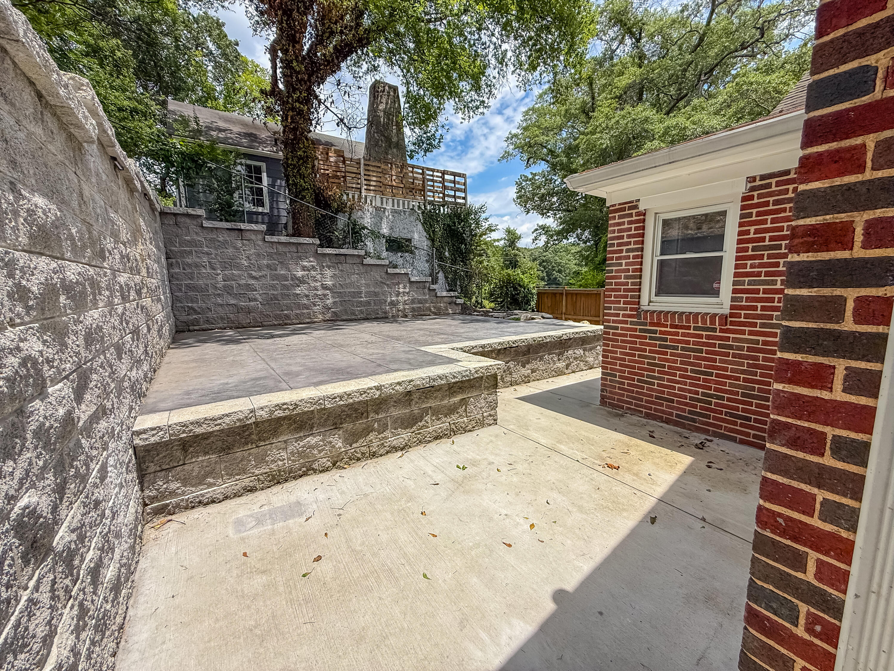 201 N Seminole Drive