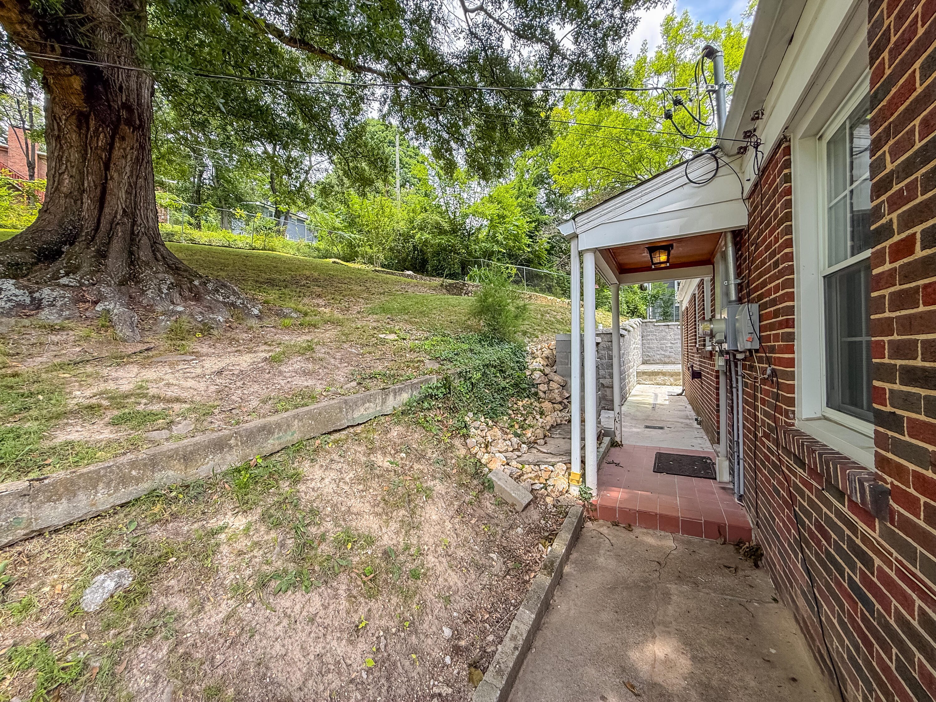 201 N Seminole Drive