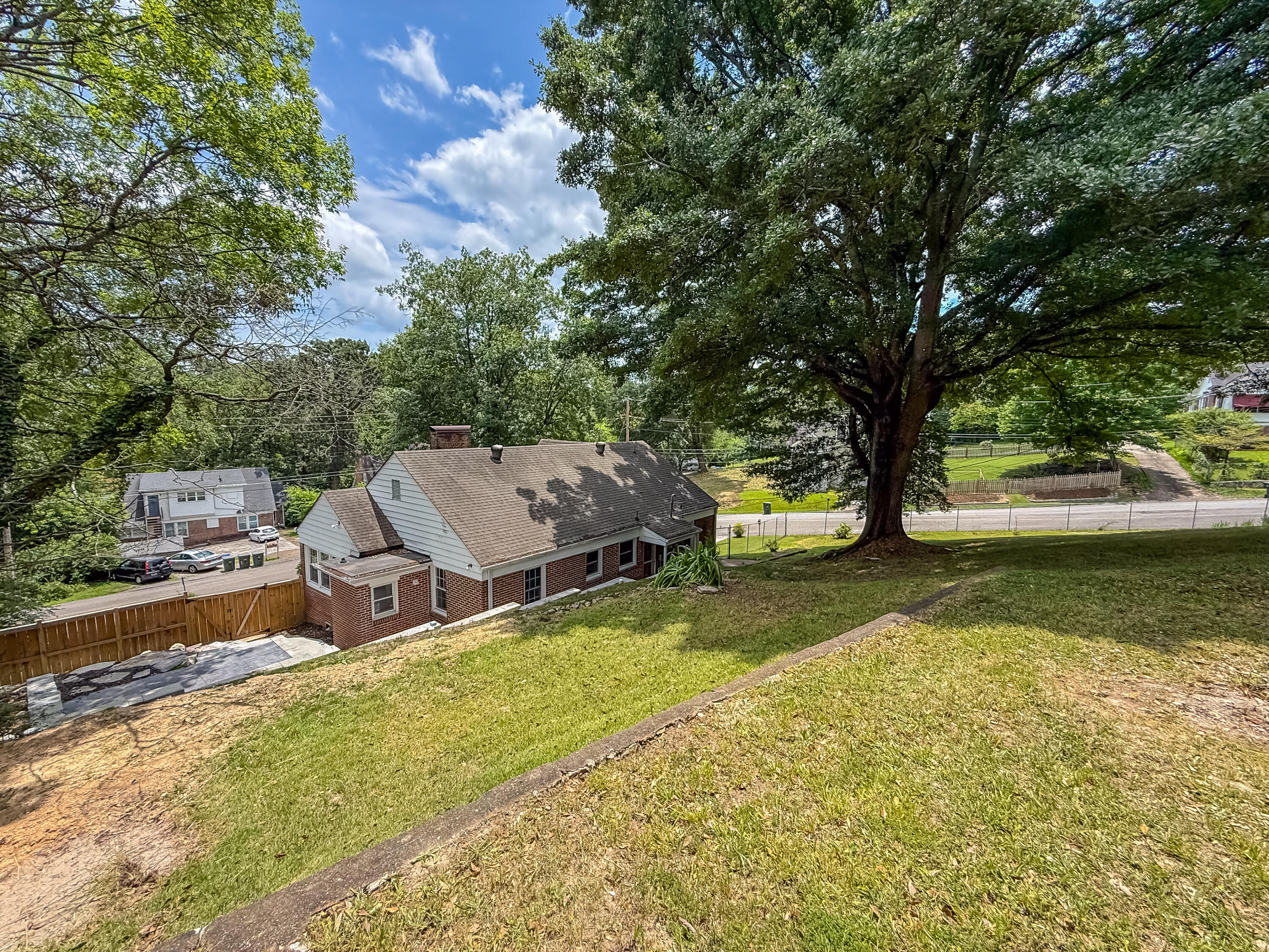 201 N Seminole Drive
