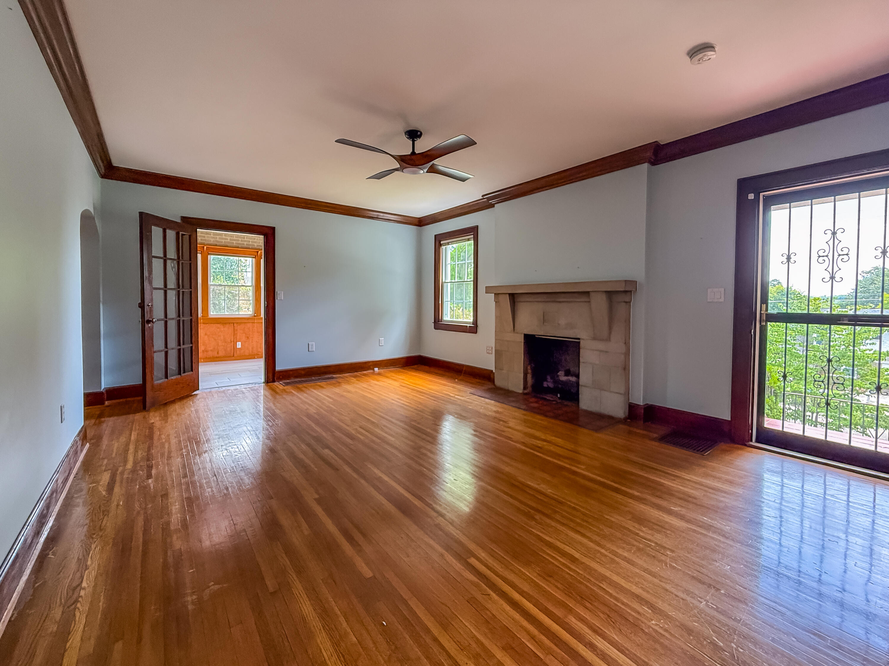 201 N Seminole Drive