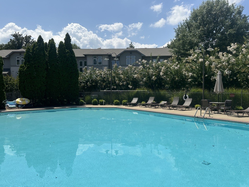 320 Old Hickory Blvd Unit: 907