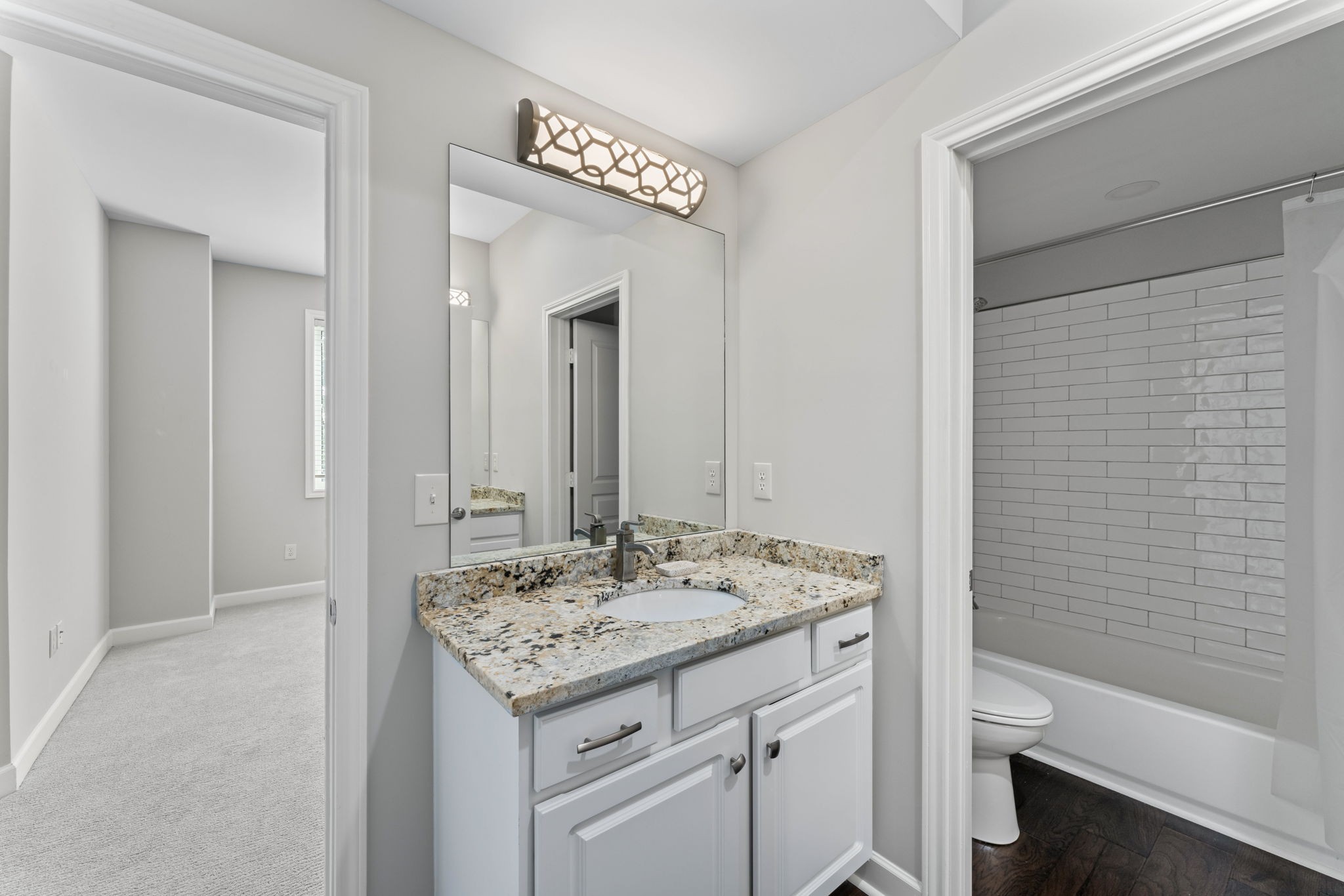 320 Old Hickory Blvd Unit: 907