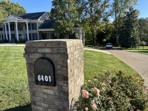 6401 Worchester Dr