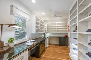 1426 Robert E Lee Ln