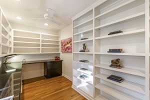 1426 Robert E Lee Ln