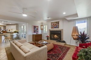 1426 Robert E Lee Ln