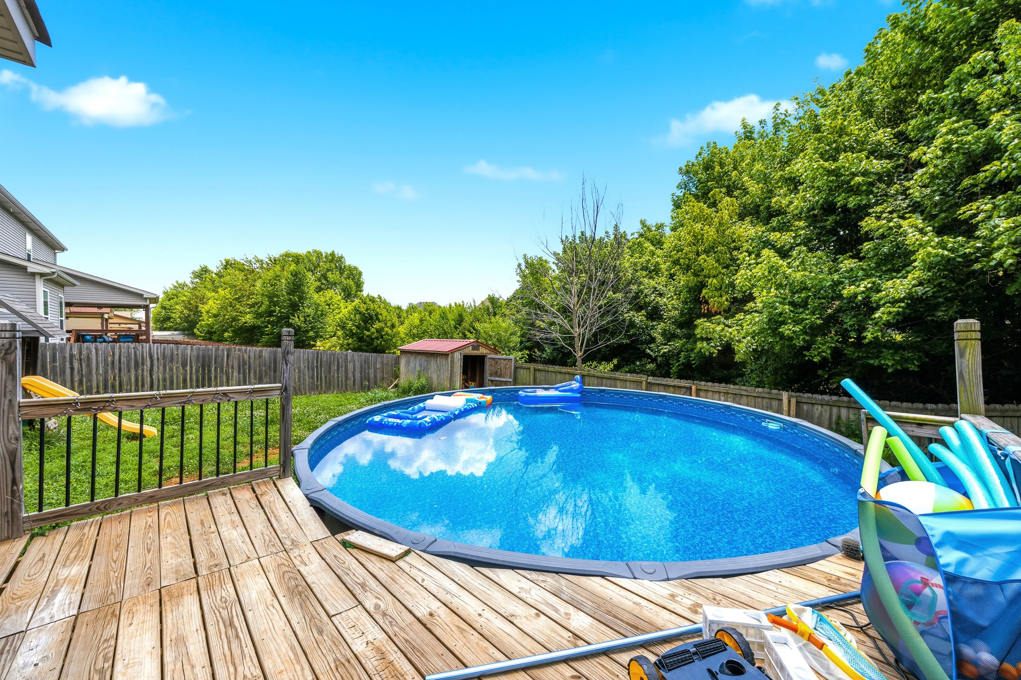 1761 Apache Way