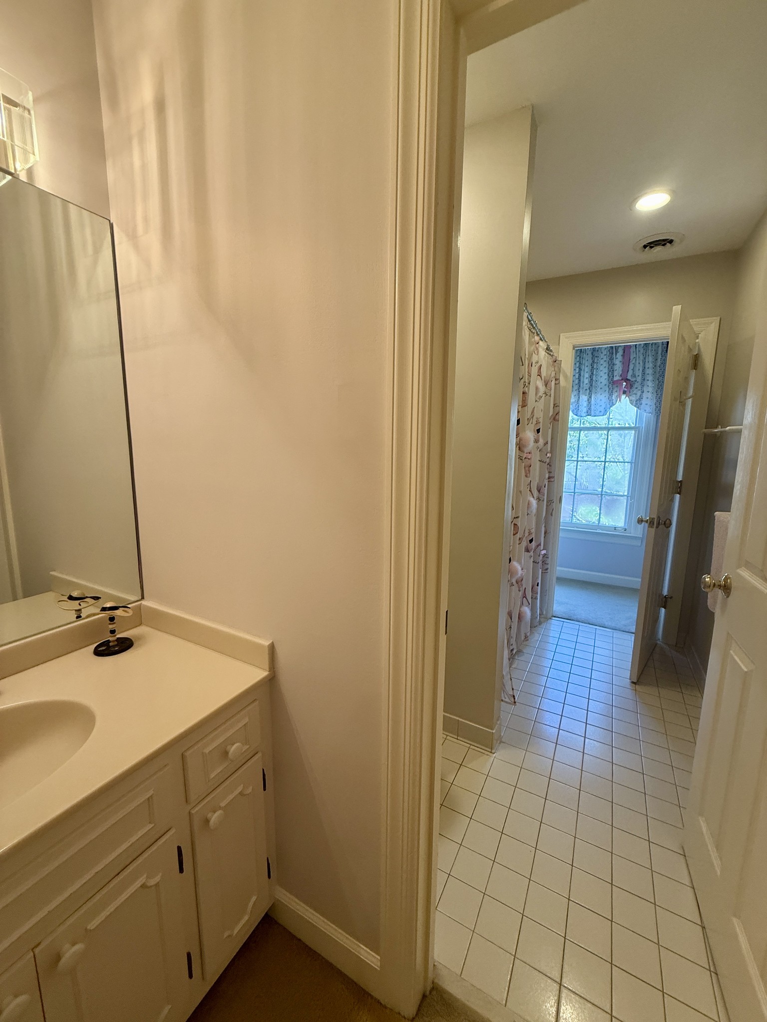 612 Dorshire Lane