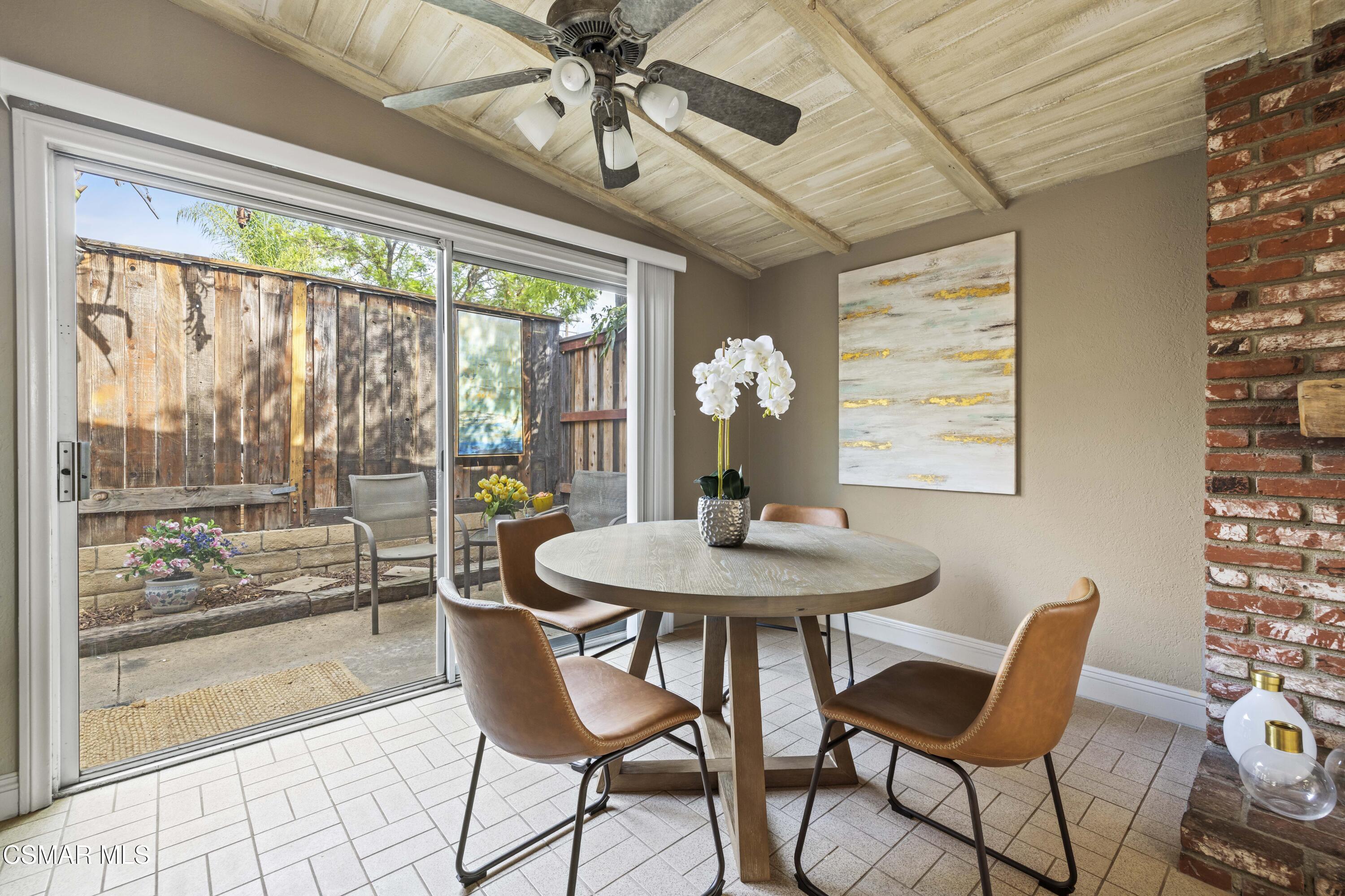 865 E Hillcrest Drive